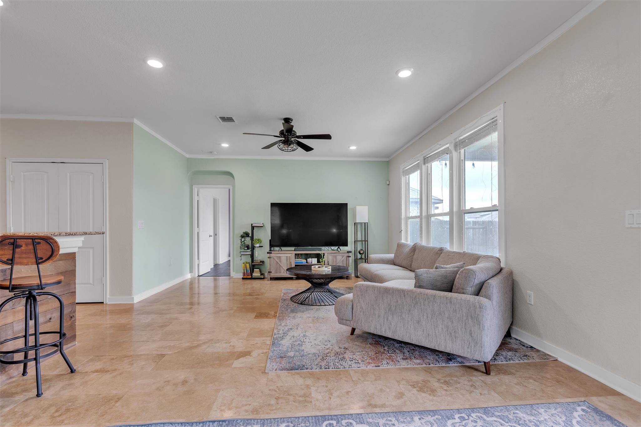 128 Kavanaugh St, Georgetown, TX 78628