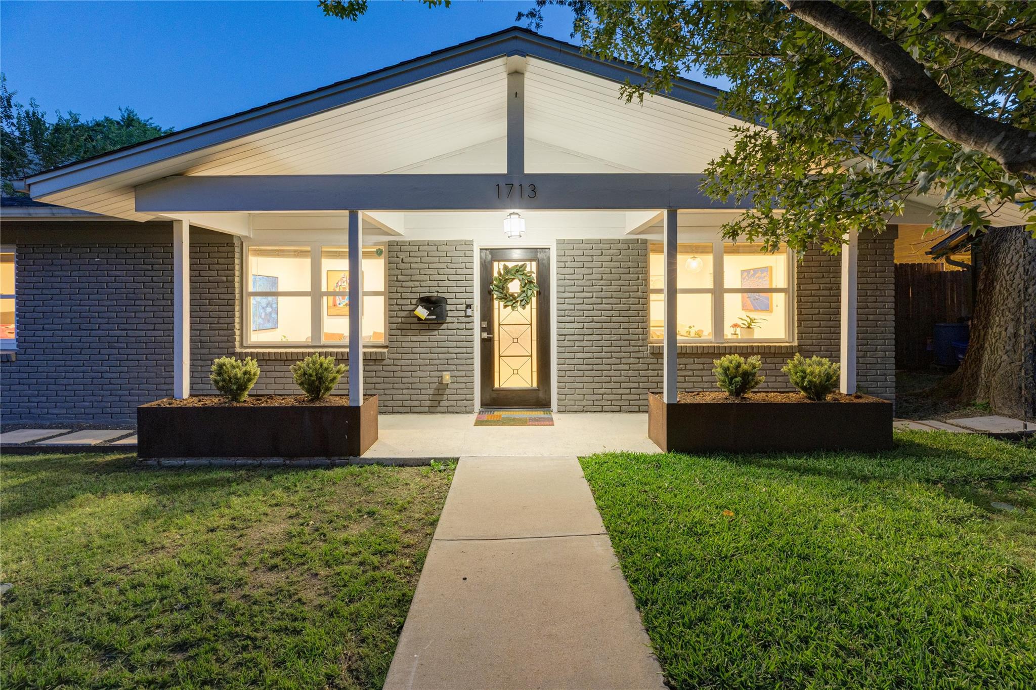 1713 Madison Ave, Austin, TX 78757