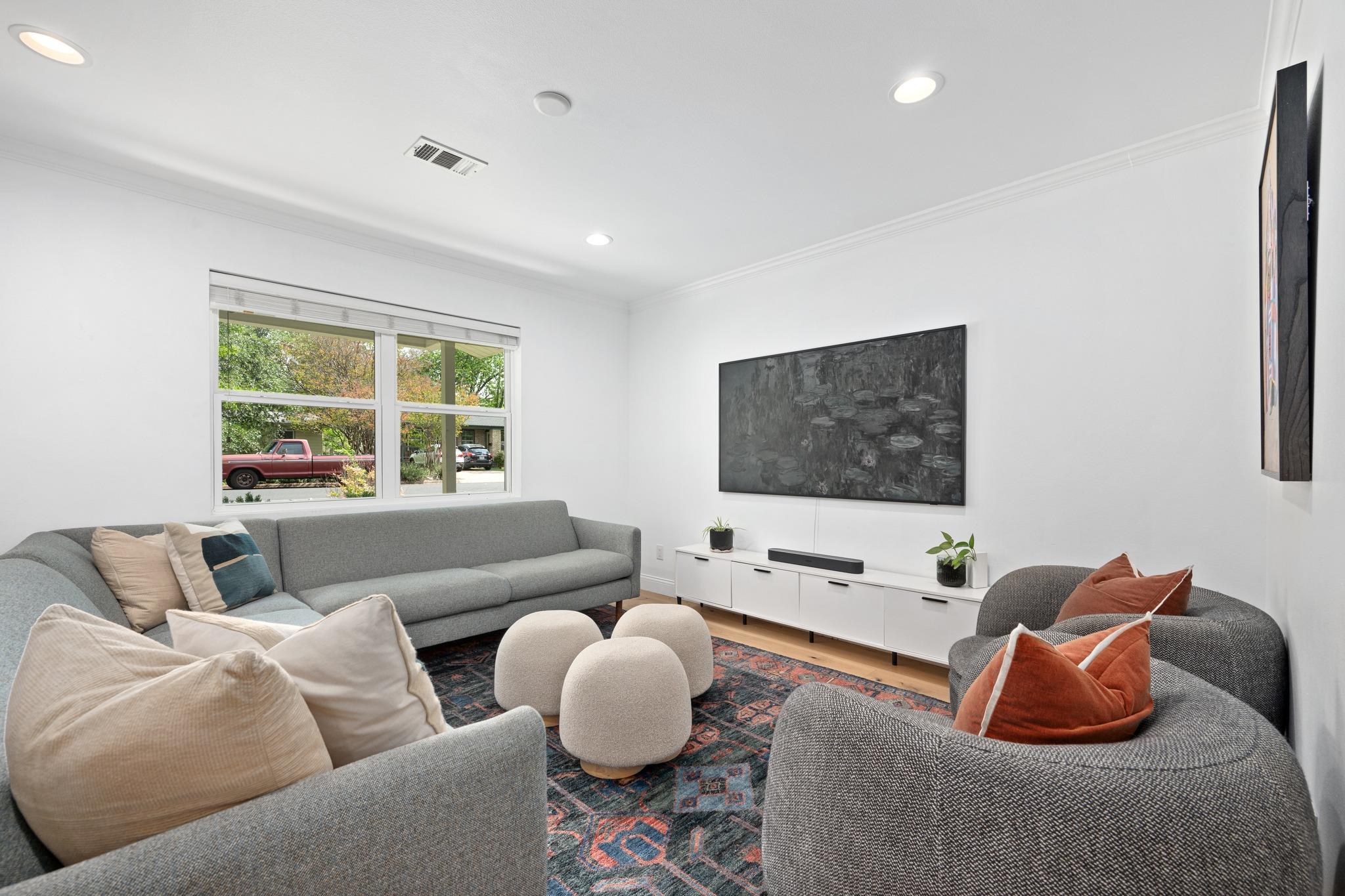 1713 Madison Ave, Austin, TX 78757