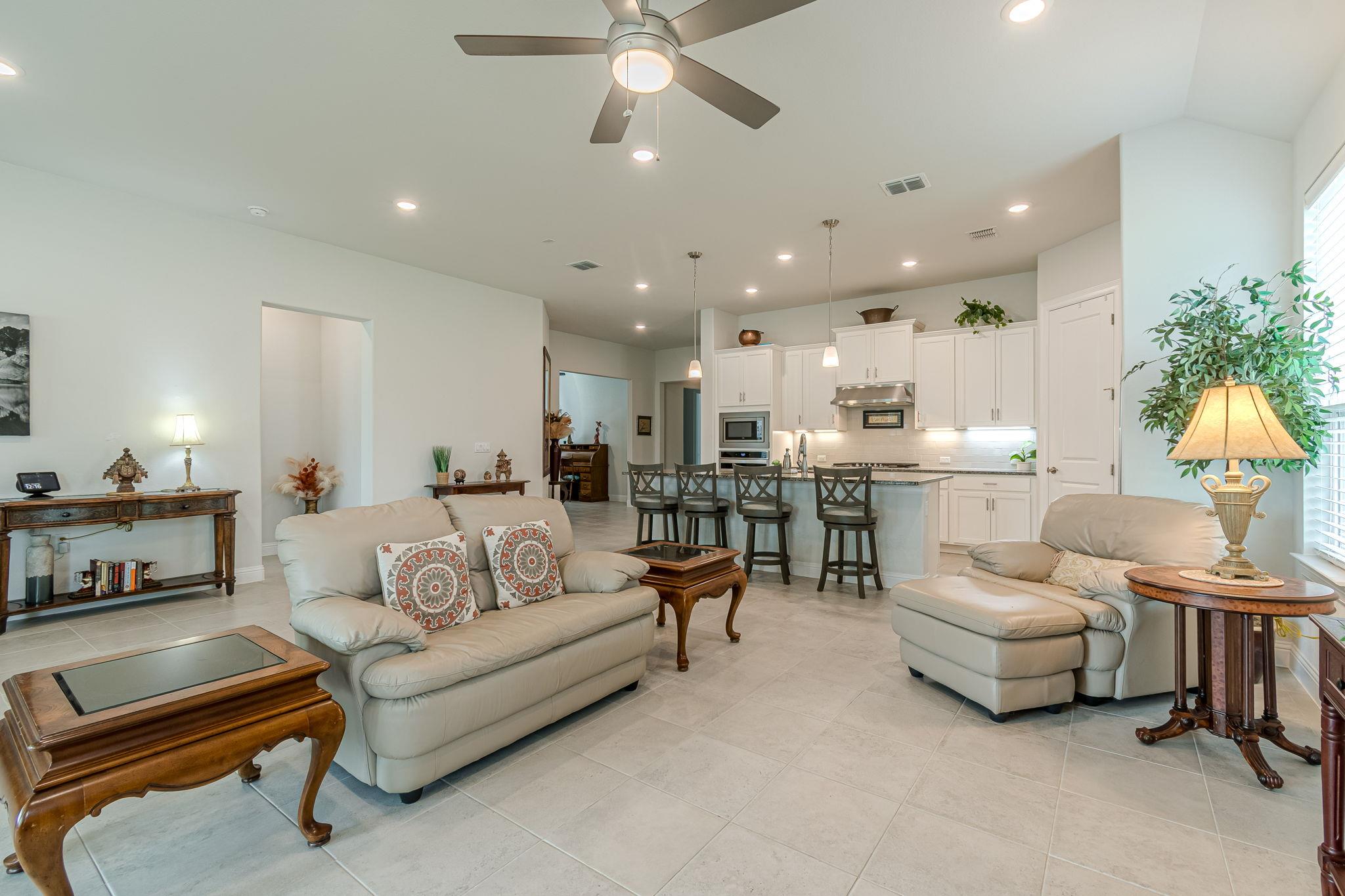 144 Trotting Bear Ln, San Marcos, TX 78666