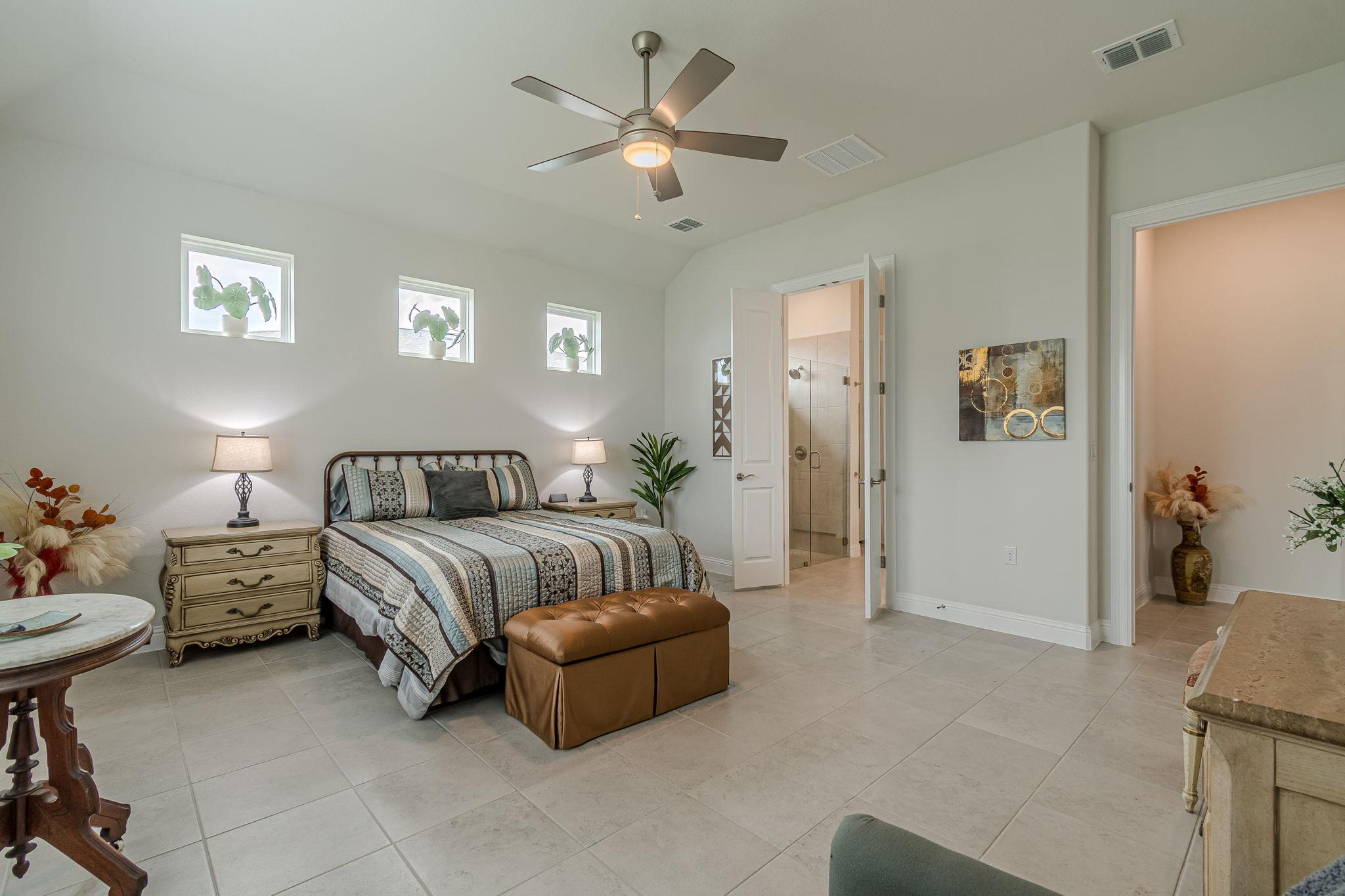 144 Trotting Bear Ln, San Marcos, TX 78666