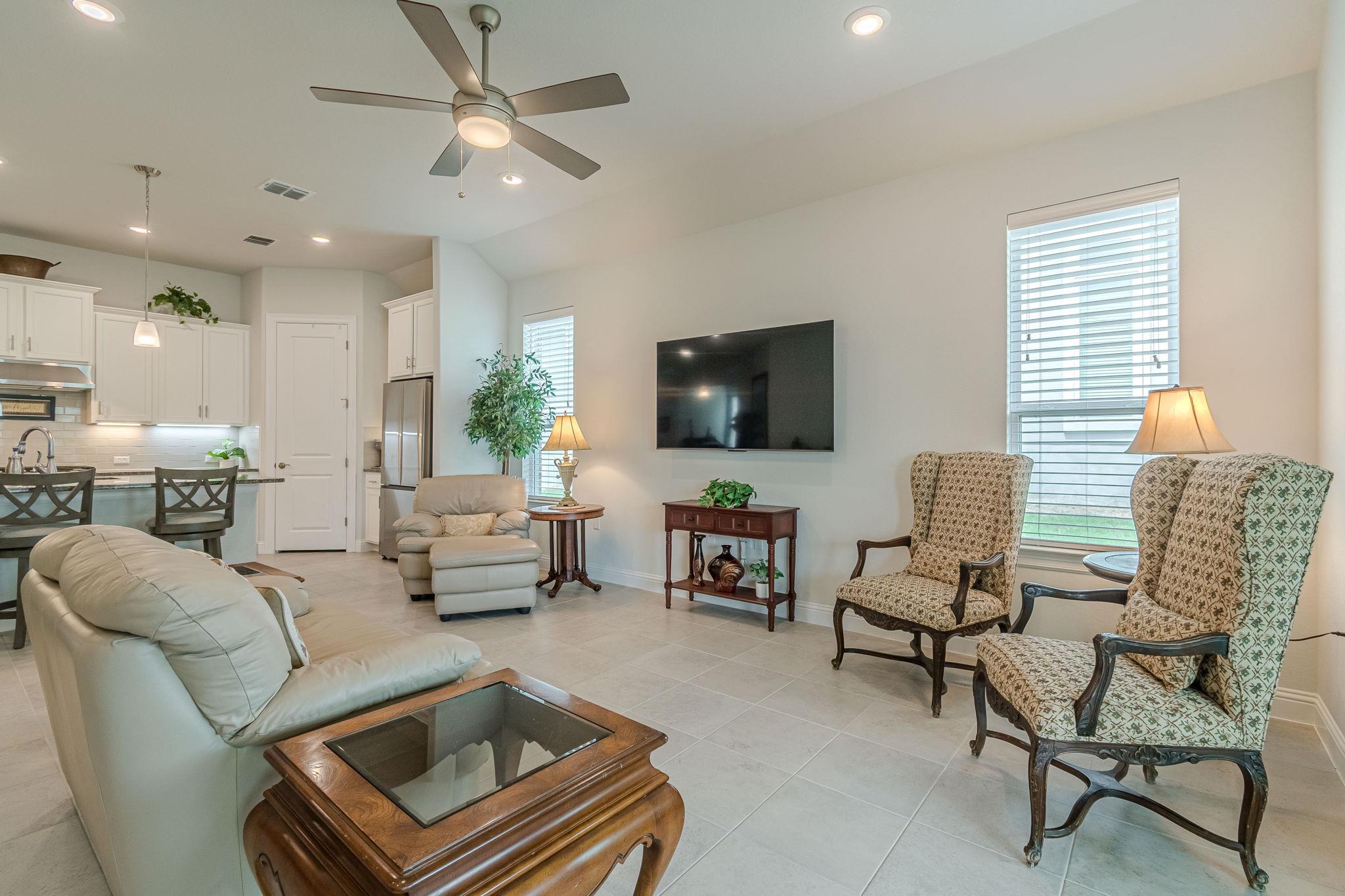 144 Trotting Bear Ln, San Marcos, TX 78666