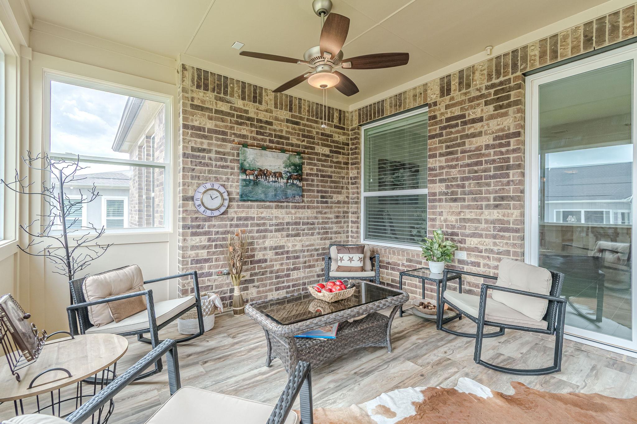 144 Trotting Bear Ln, San Marcos, TX 78666