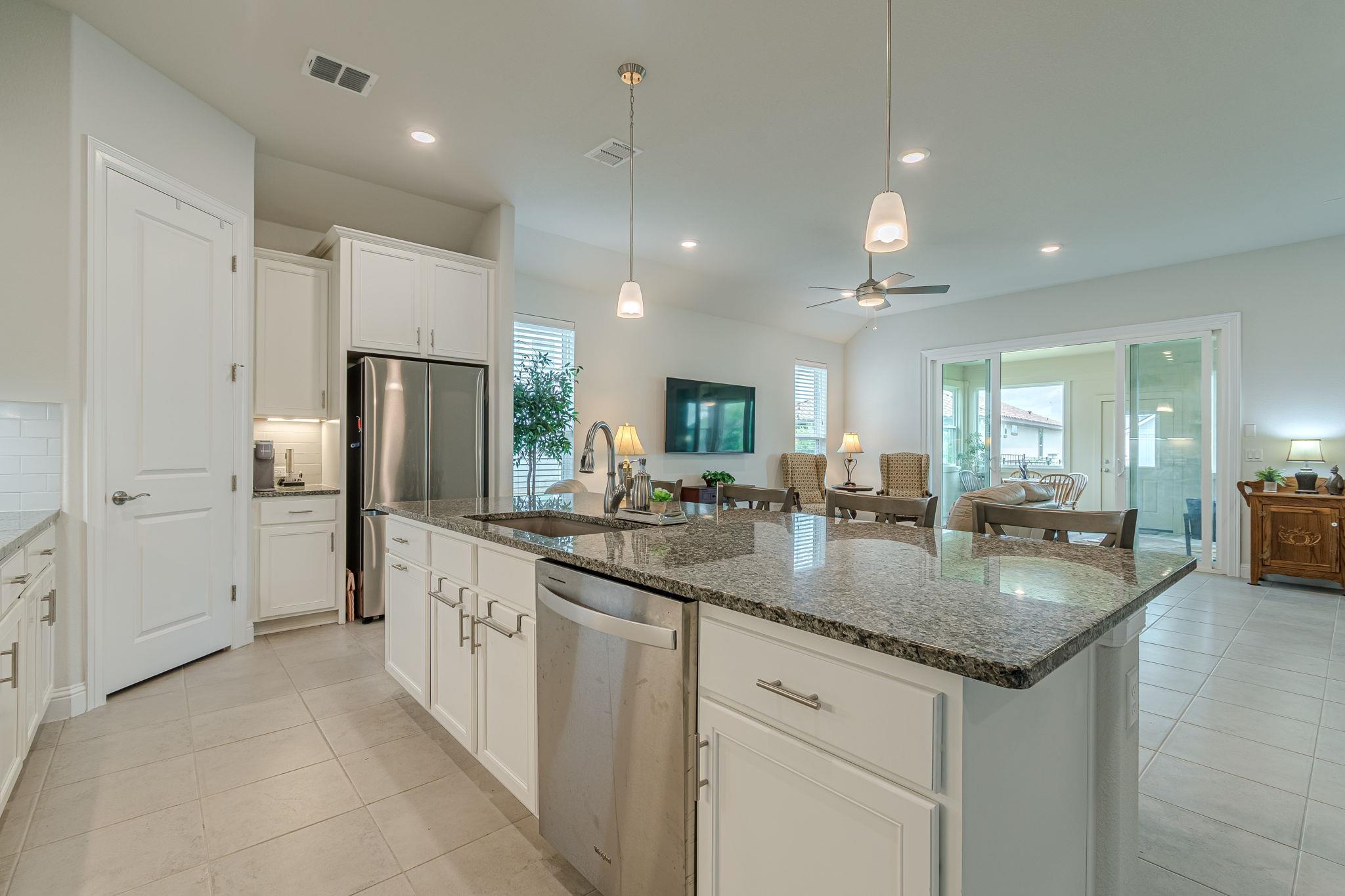 144 Trotting Bear Ln, San Marcos, TX 78666