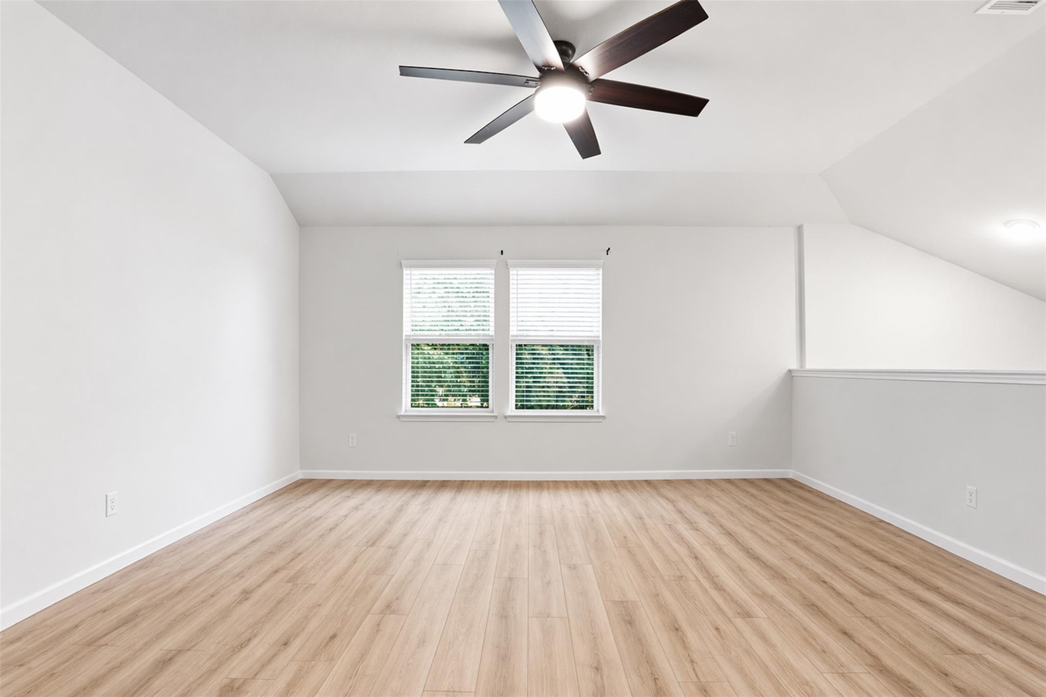 119 Duroc Dr, Hutto, TX 78634