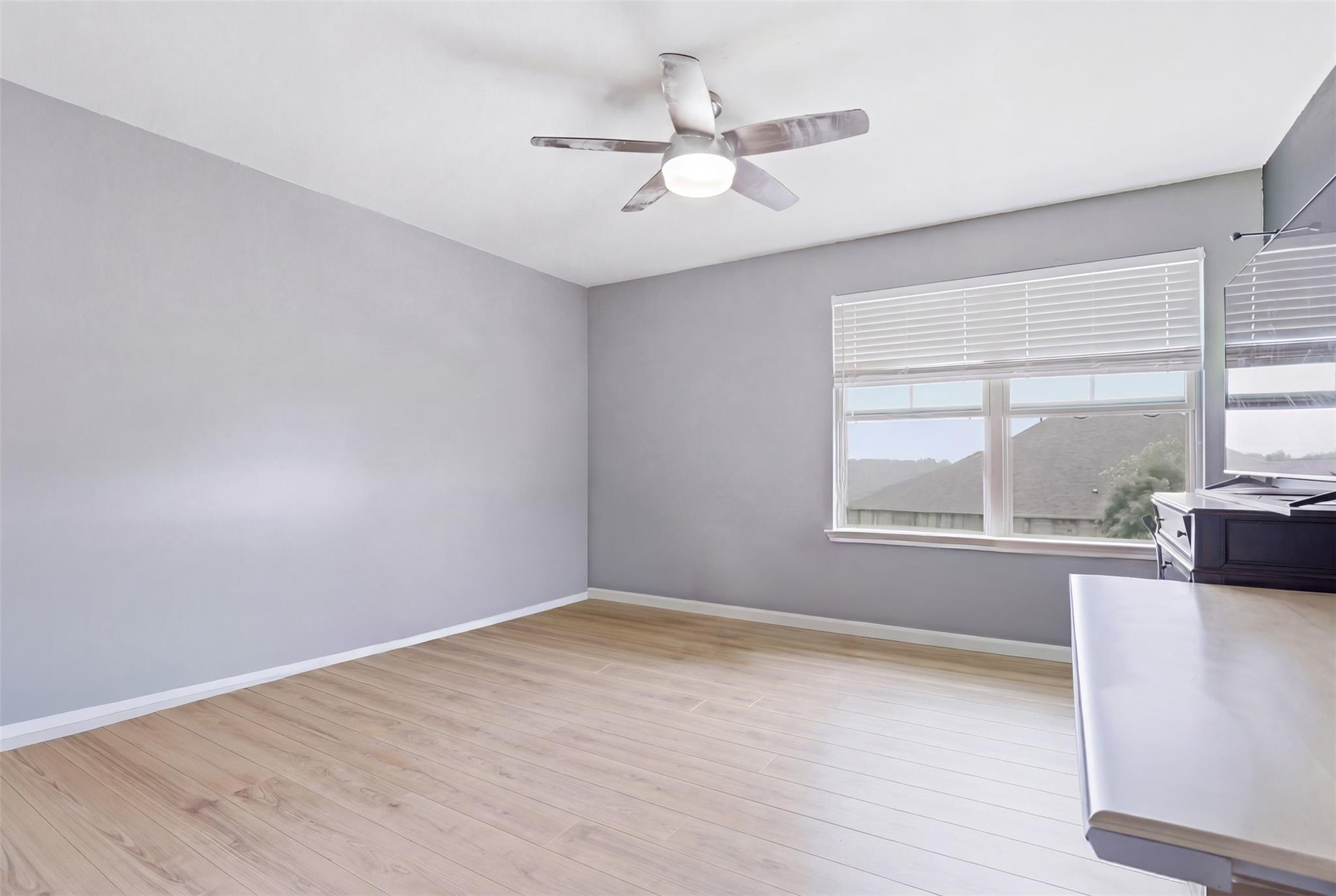 119 Duroc Dr, Hutto, TX 78634