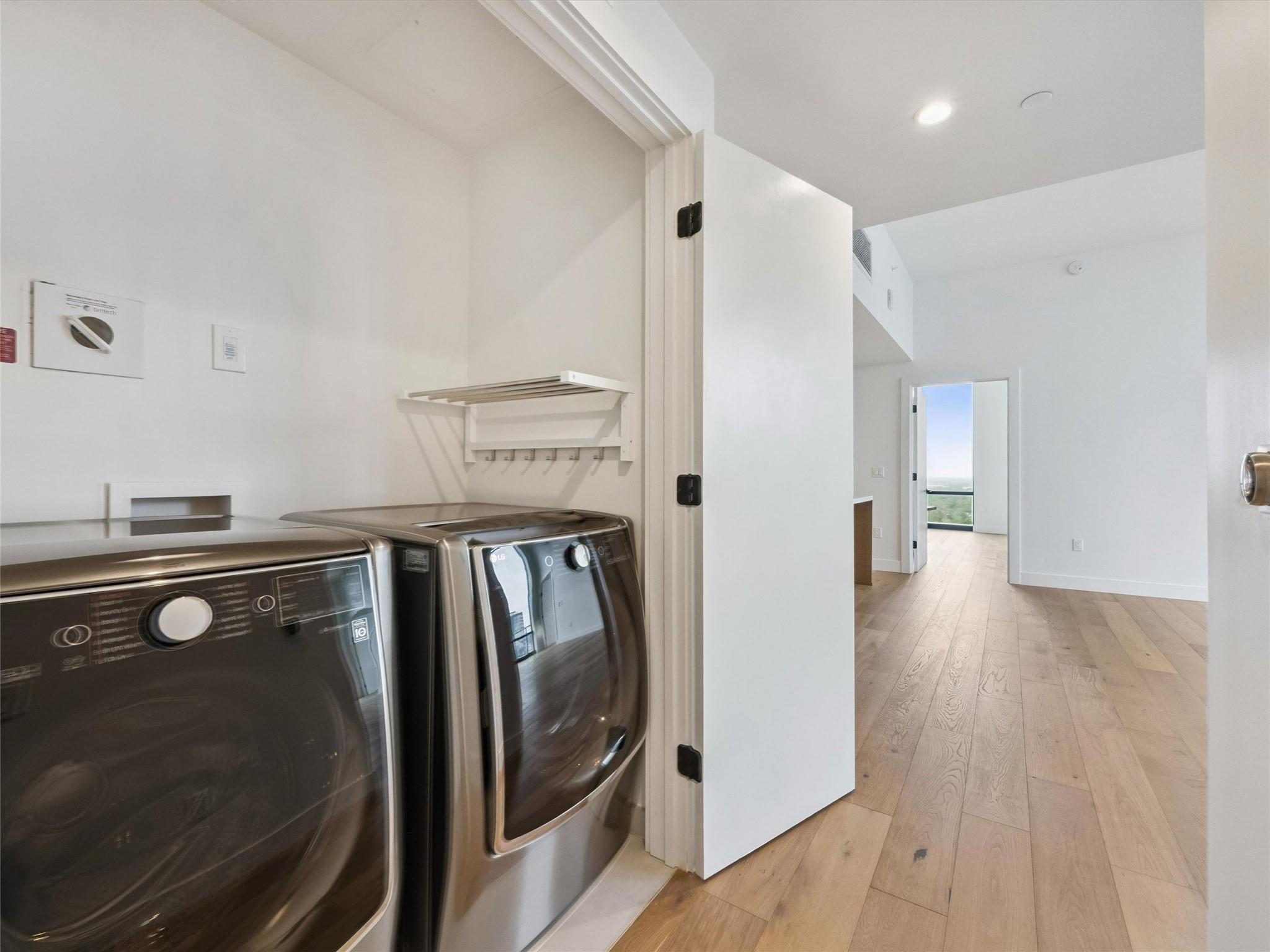 70 Rainey St # 2201, Austin, TX 78701