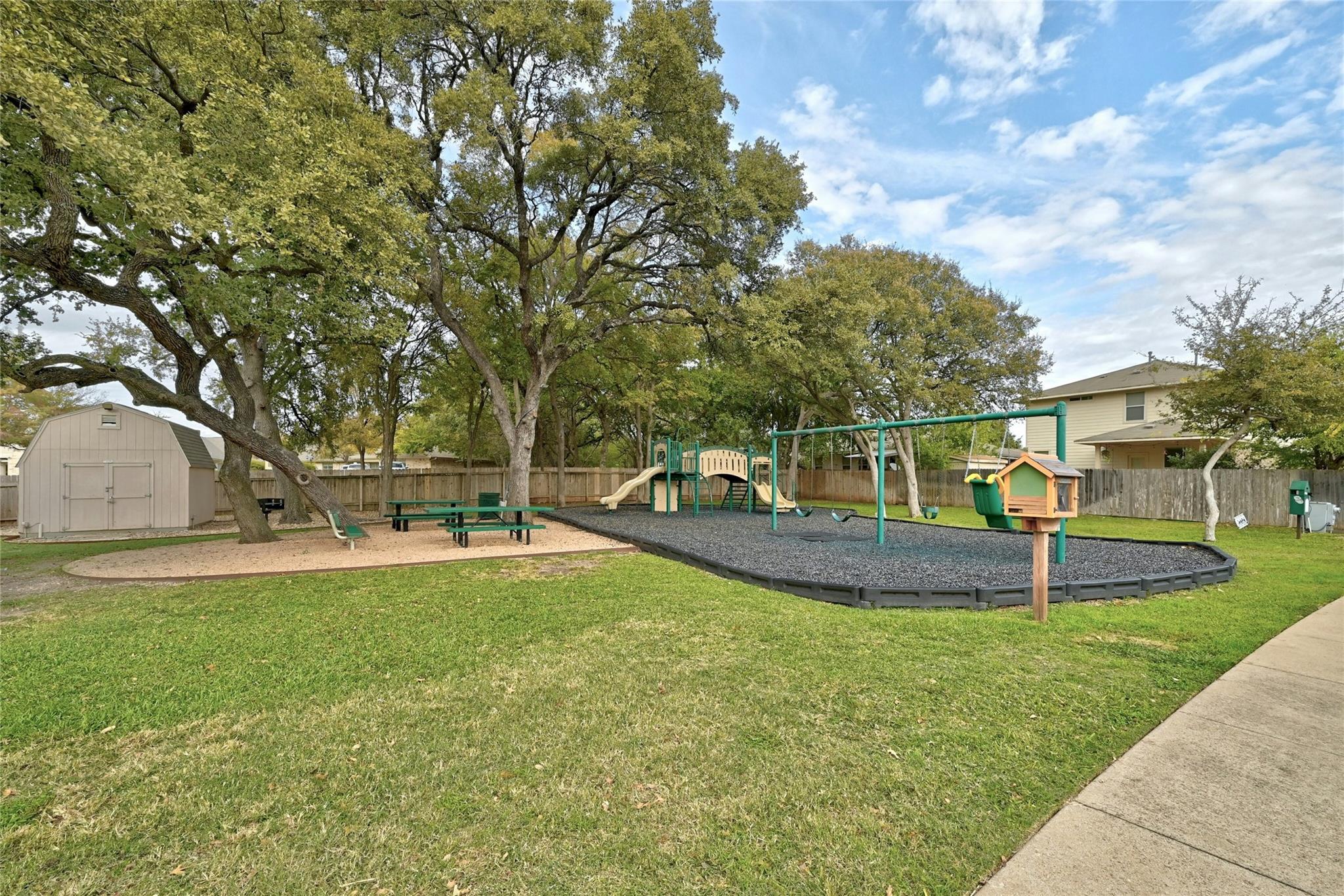 1817 OCallahan Dr, Austin, TX 78748