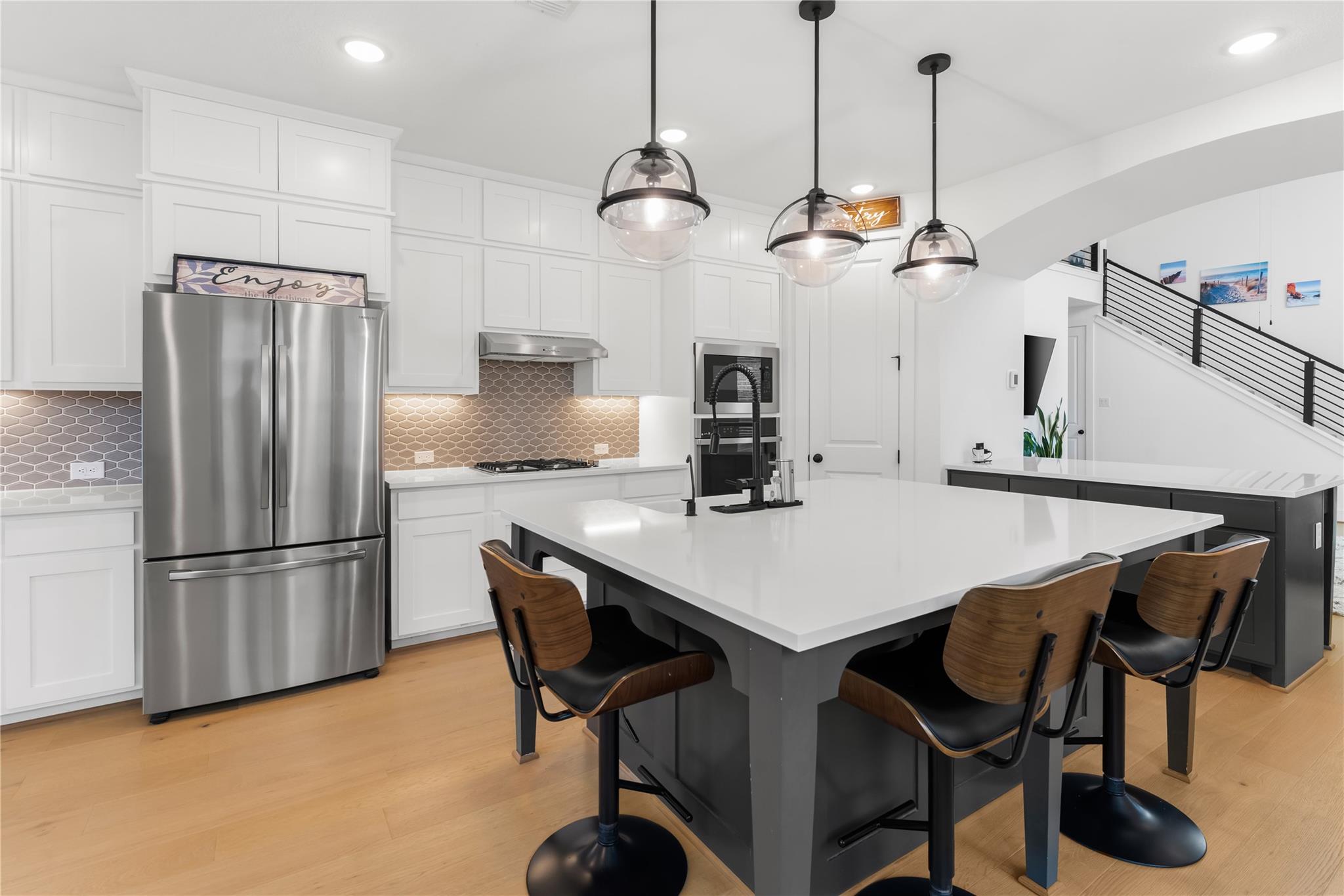 113 Dycus Bnd, Liberty Hill, TX 78642