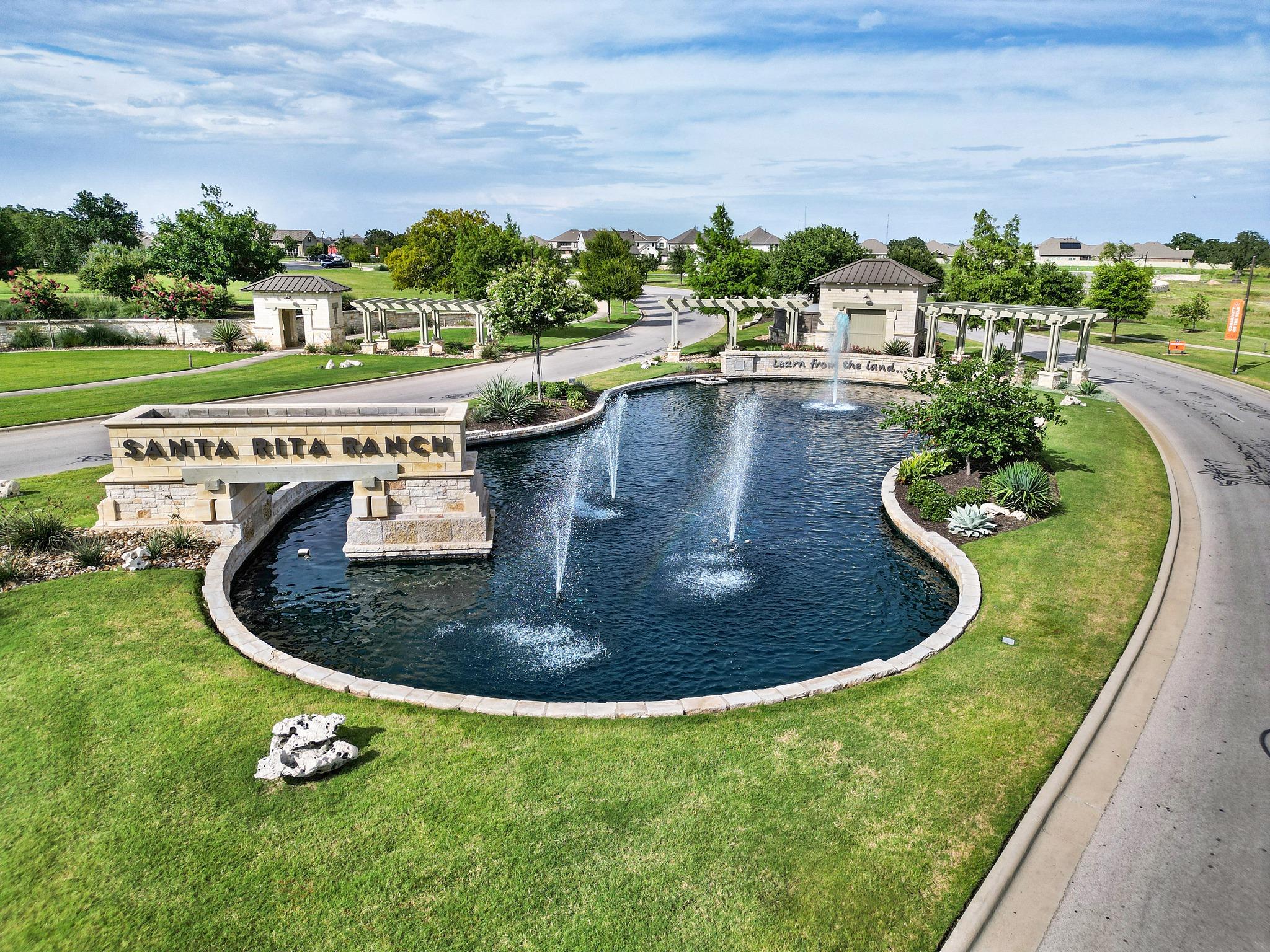 113 Dycus Bnd, Liberty Hill, TX 78642