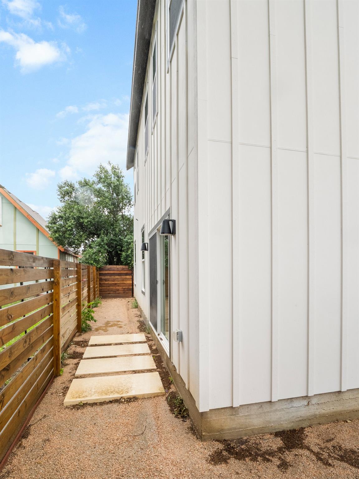 1165 Nickols Ave # 2, Austin, TX 78721