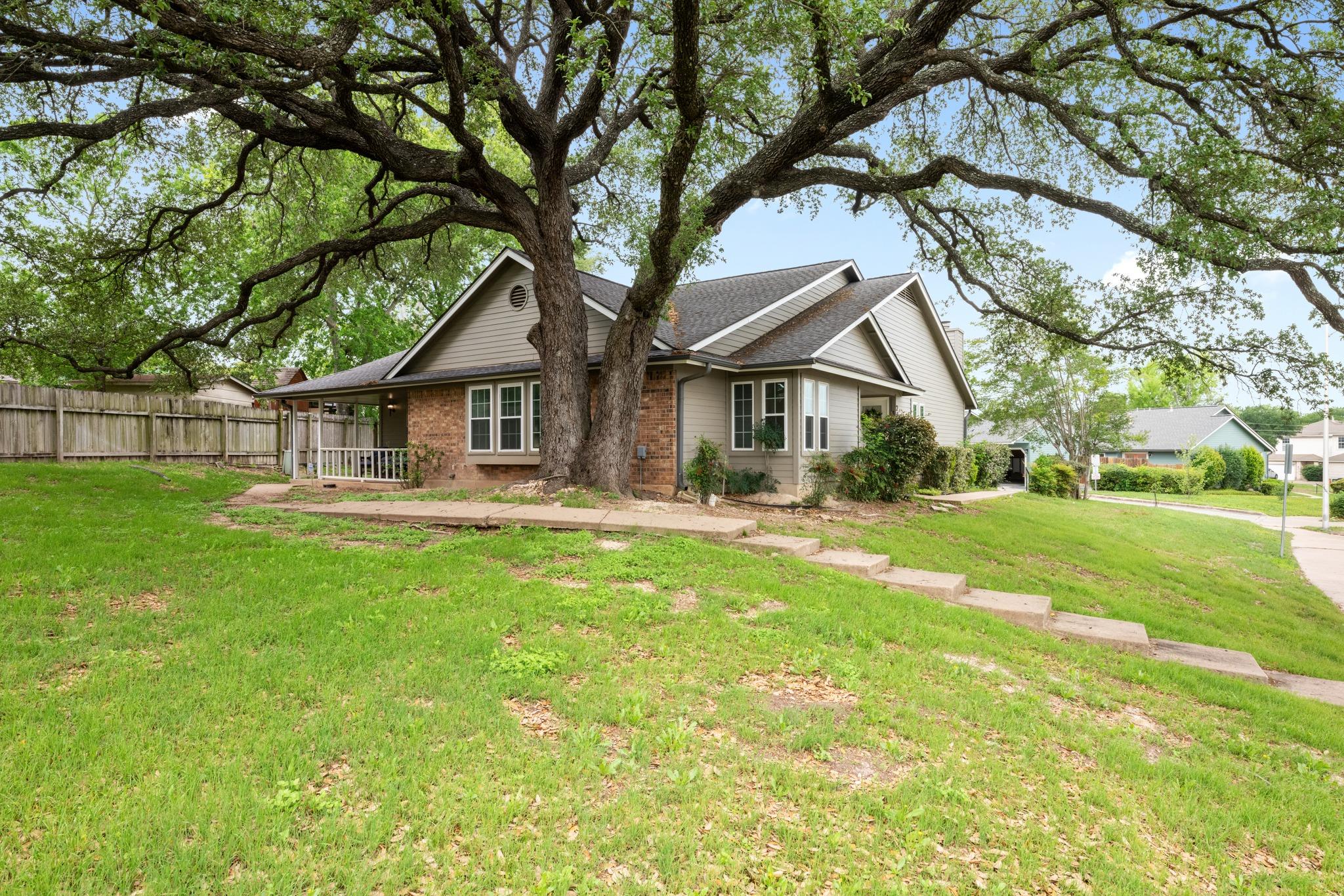 2605 W Stassney Blvd # A, Austin, TX 78745