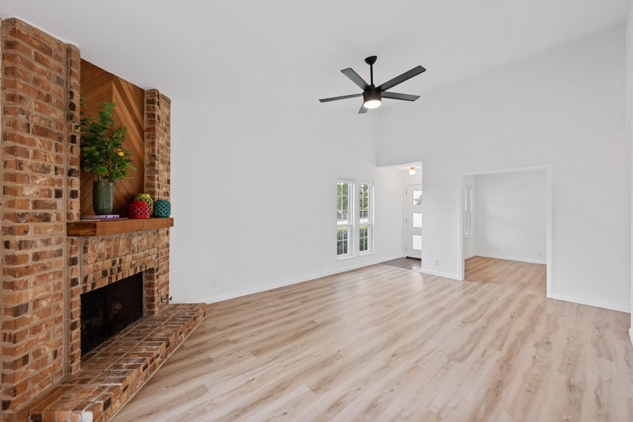 2605 W Stassney Blvd # A, Austin, TX 78745