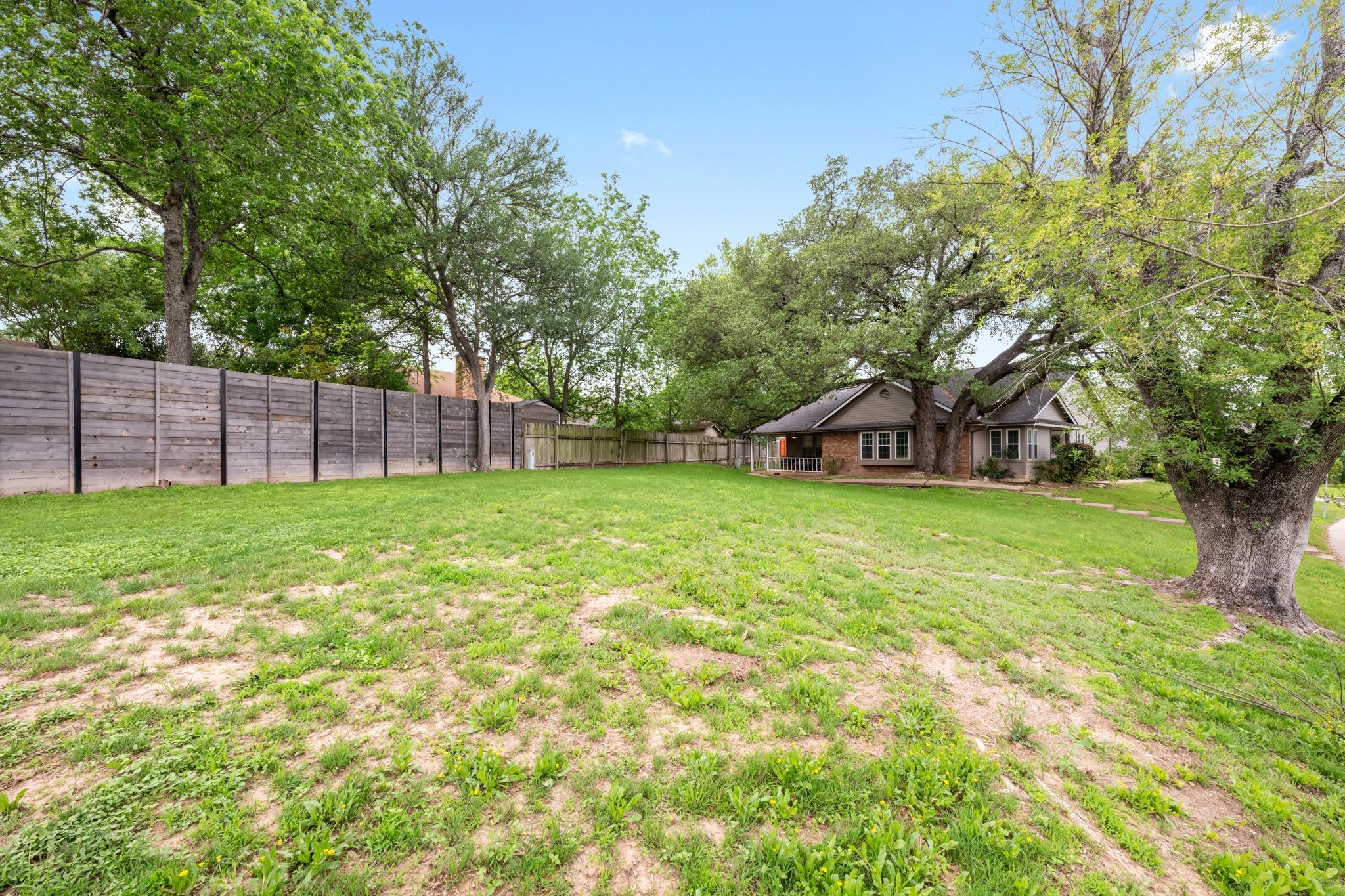 2605 W Stassney Blvd # A, Austin, TX 78745