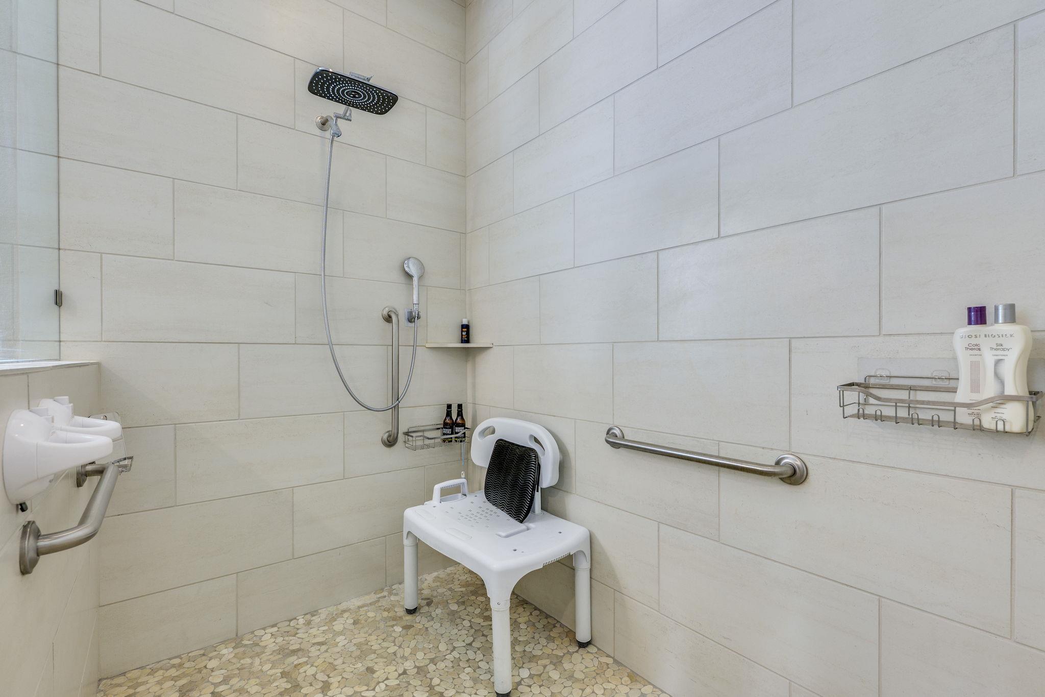 113 Sanco Dr, Liberty Hill, TX 78642