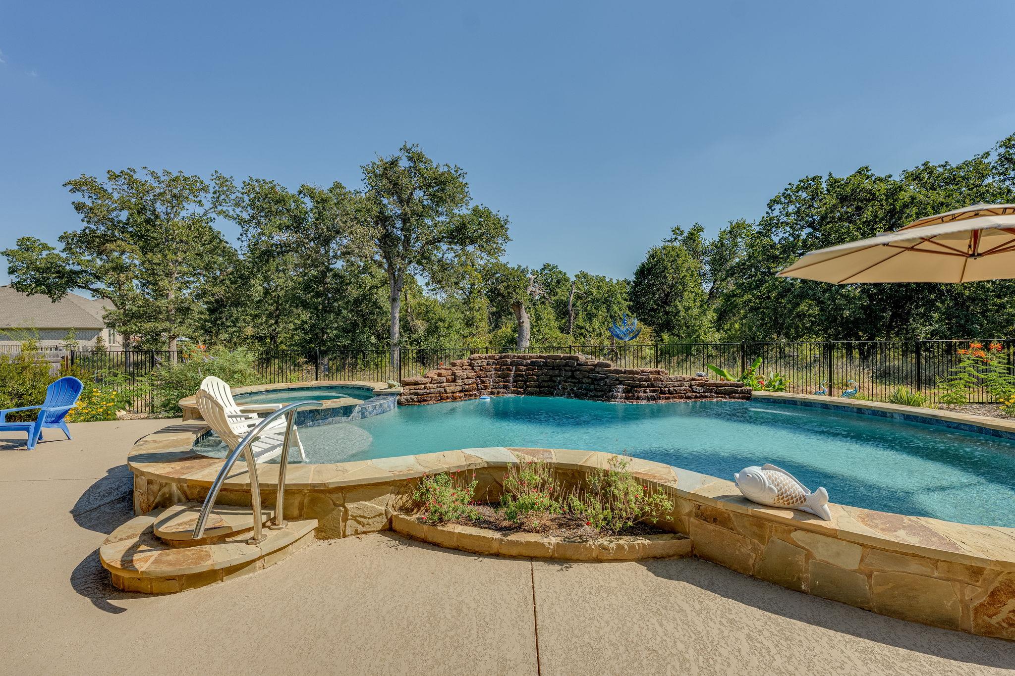 113 Sanco Dr, Liberty Hill, TX 78642