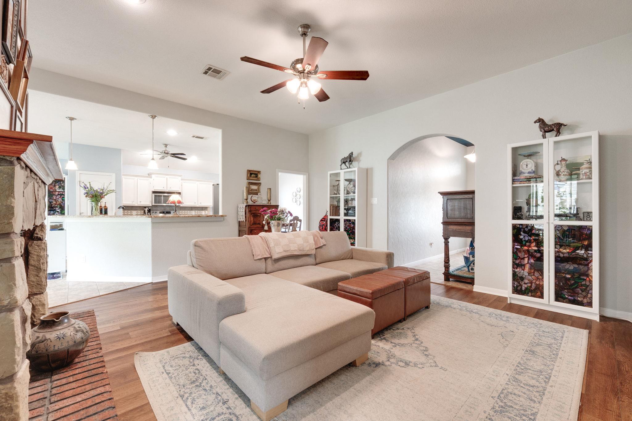 1905 Walker Place Blvd, Copperas Cove, TX 76522