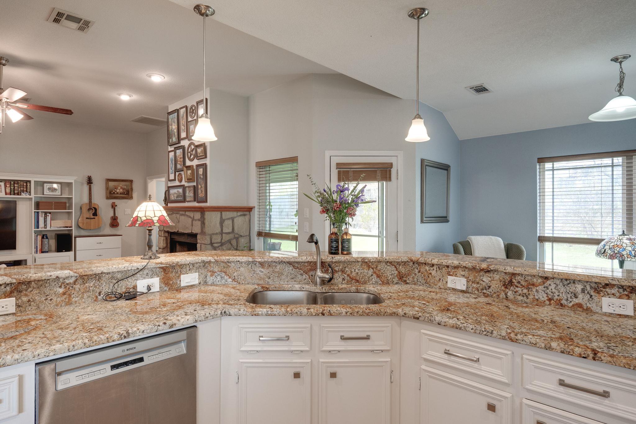 1905 Walker Place Blvd, Copperas Cove, TX 76522