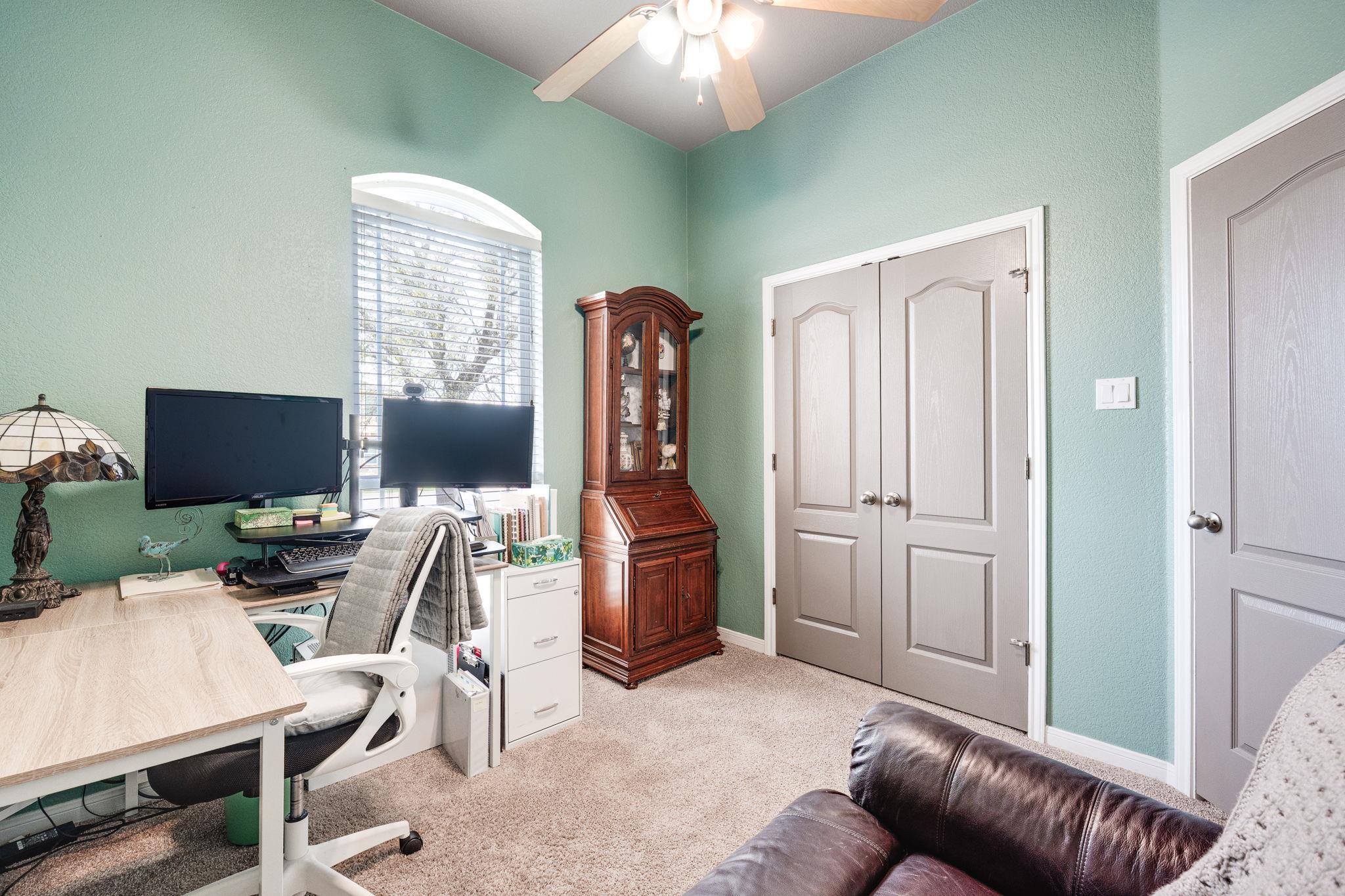 1905 Walker Place Blvd, Copperas Cove, TX 76522