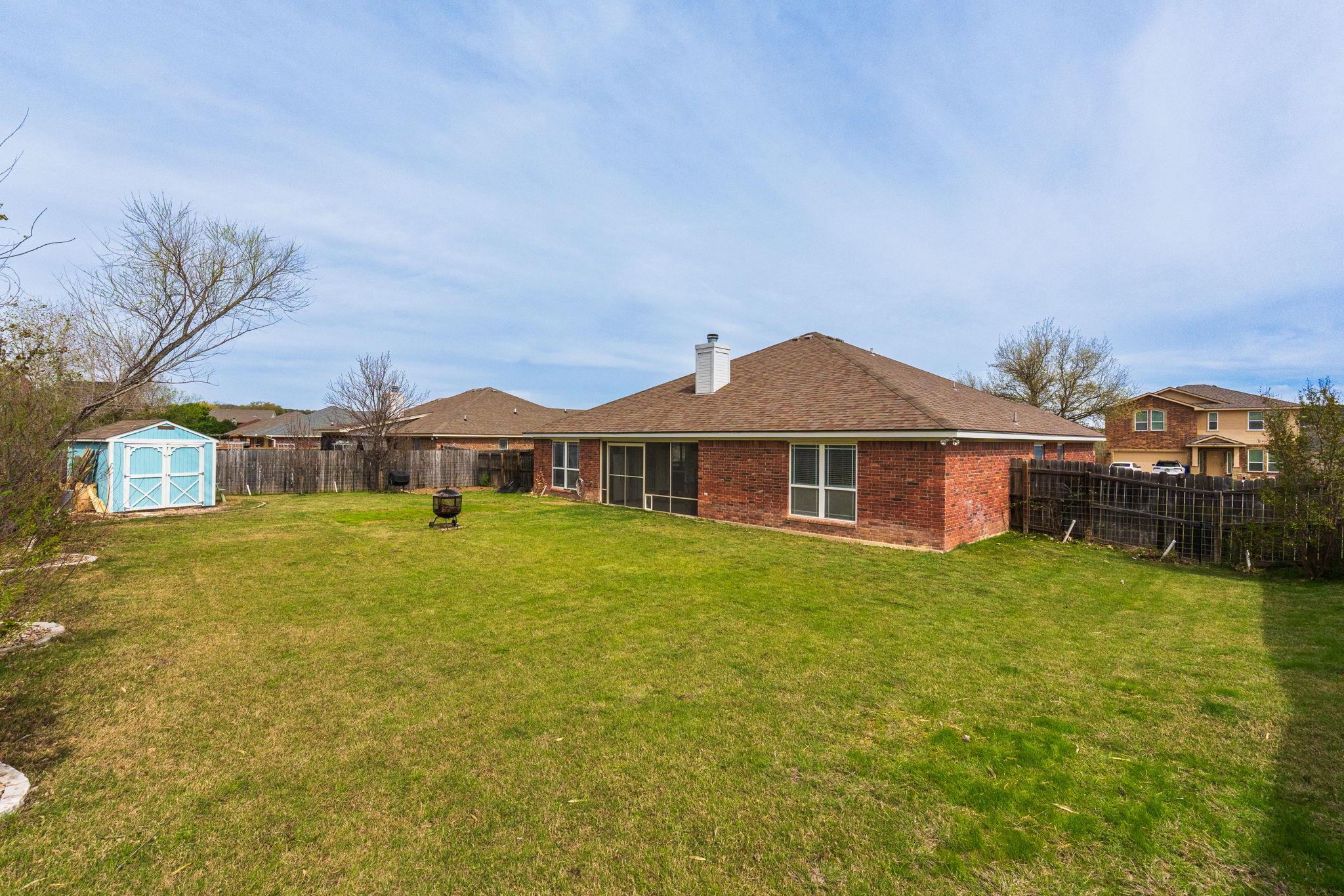 1905 Walker Place Blvd, Copperas Cove, TX 76522