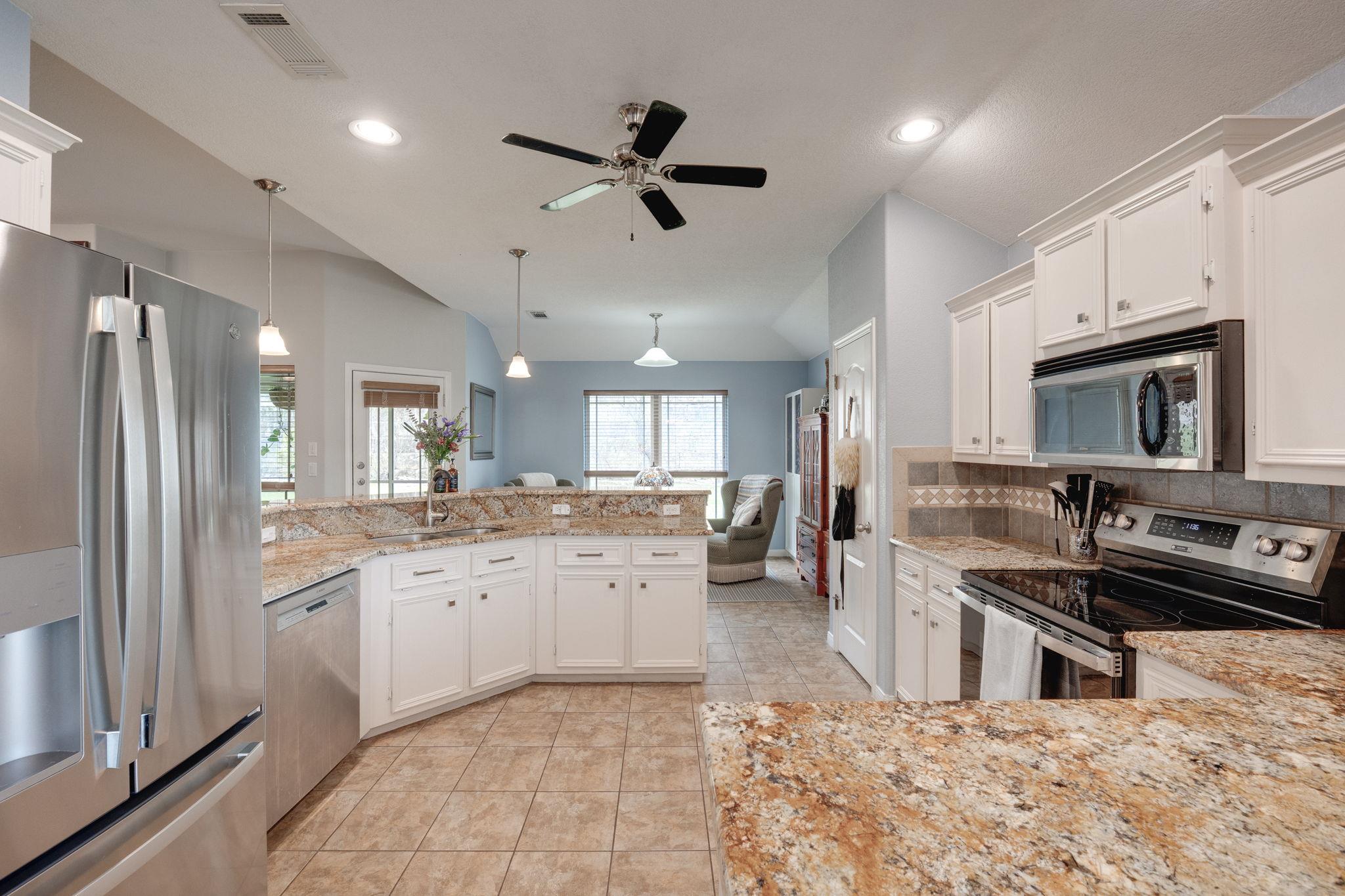 1905 Walker Place Blvd, Copperas Cove, TX 76522