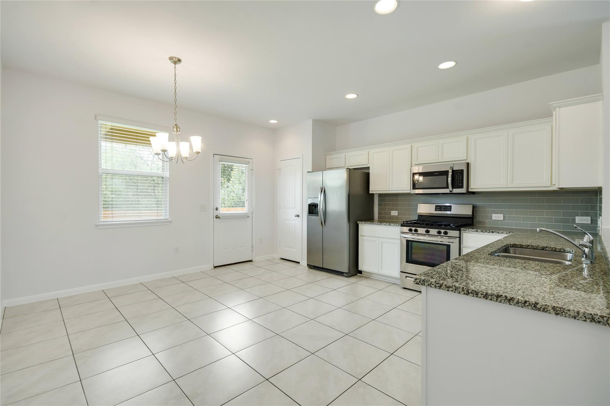 6525 Ranchito Dr, Austin, TX 78744