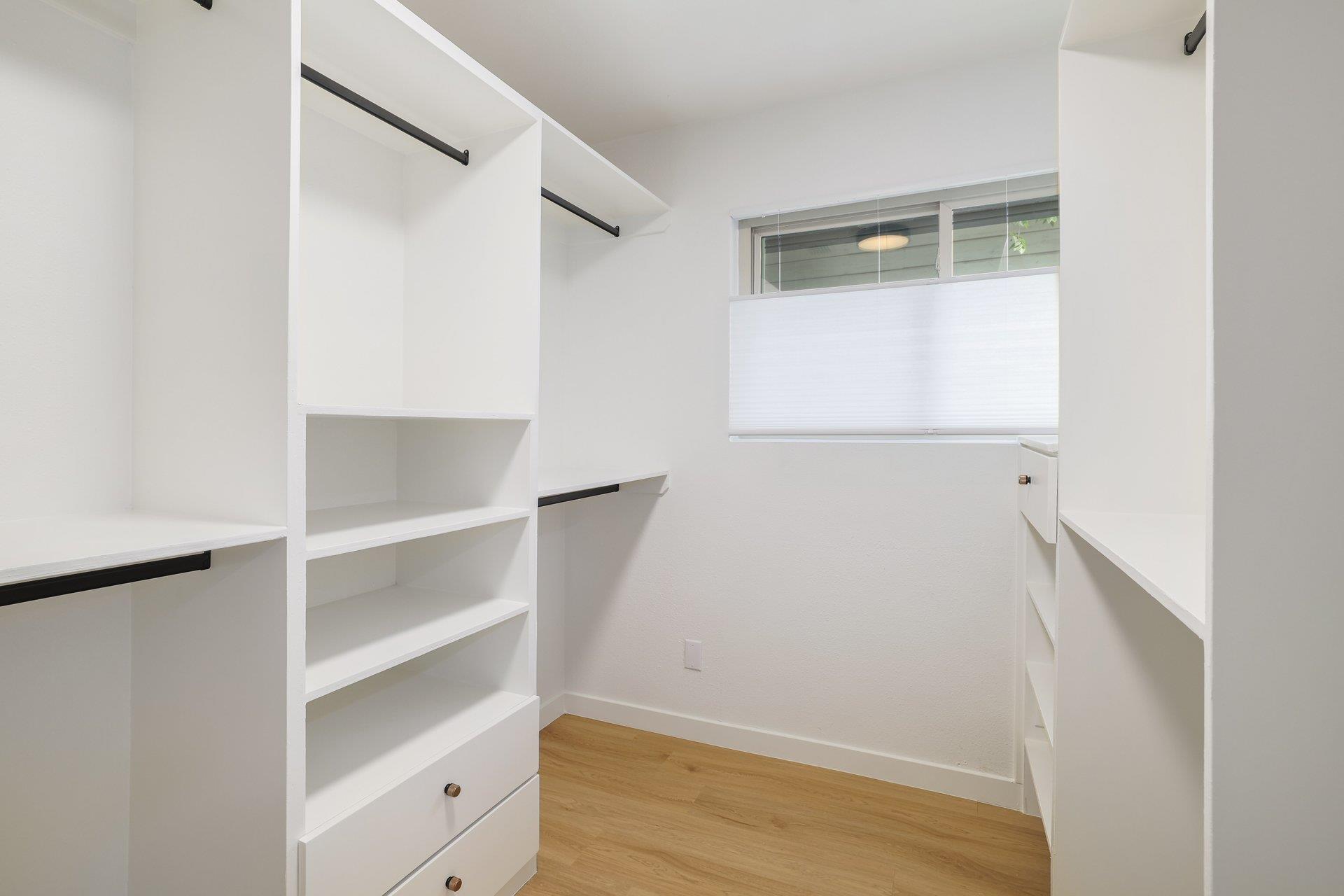 5509 Salem Hill Dr, Austin, TX 78745