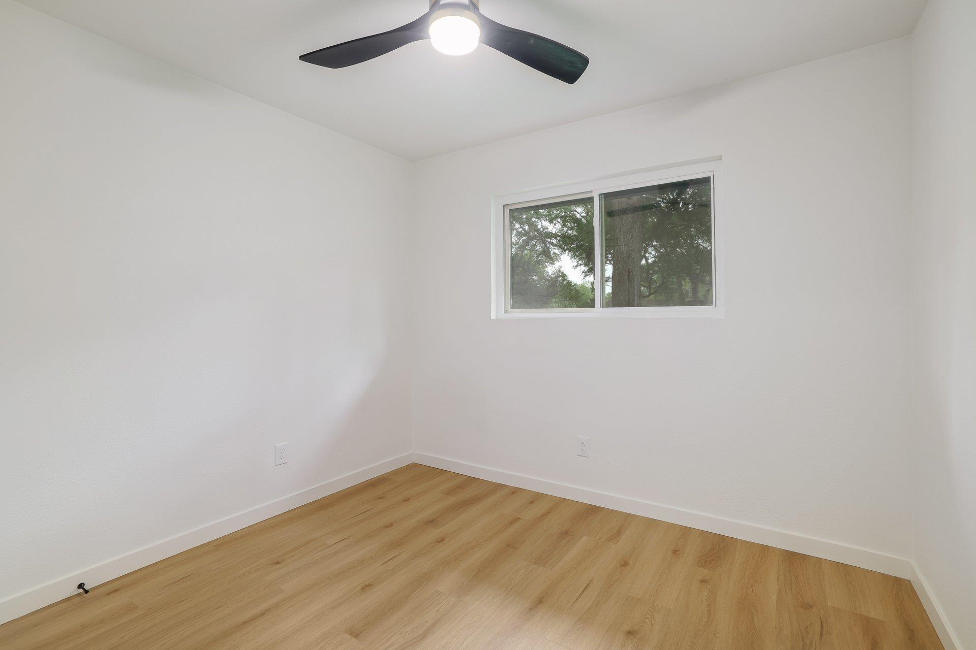 5509 Salem Hill Dr, Austin, TX 78745