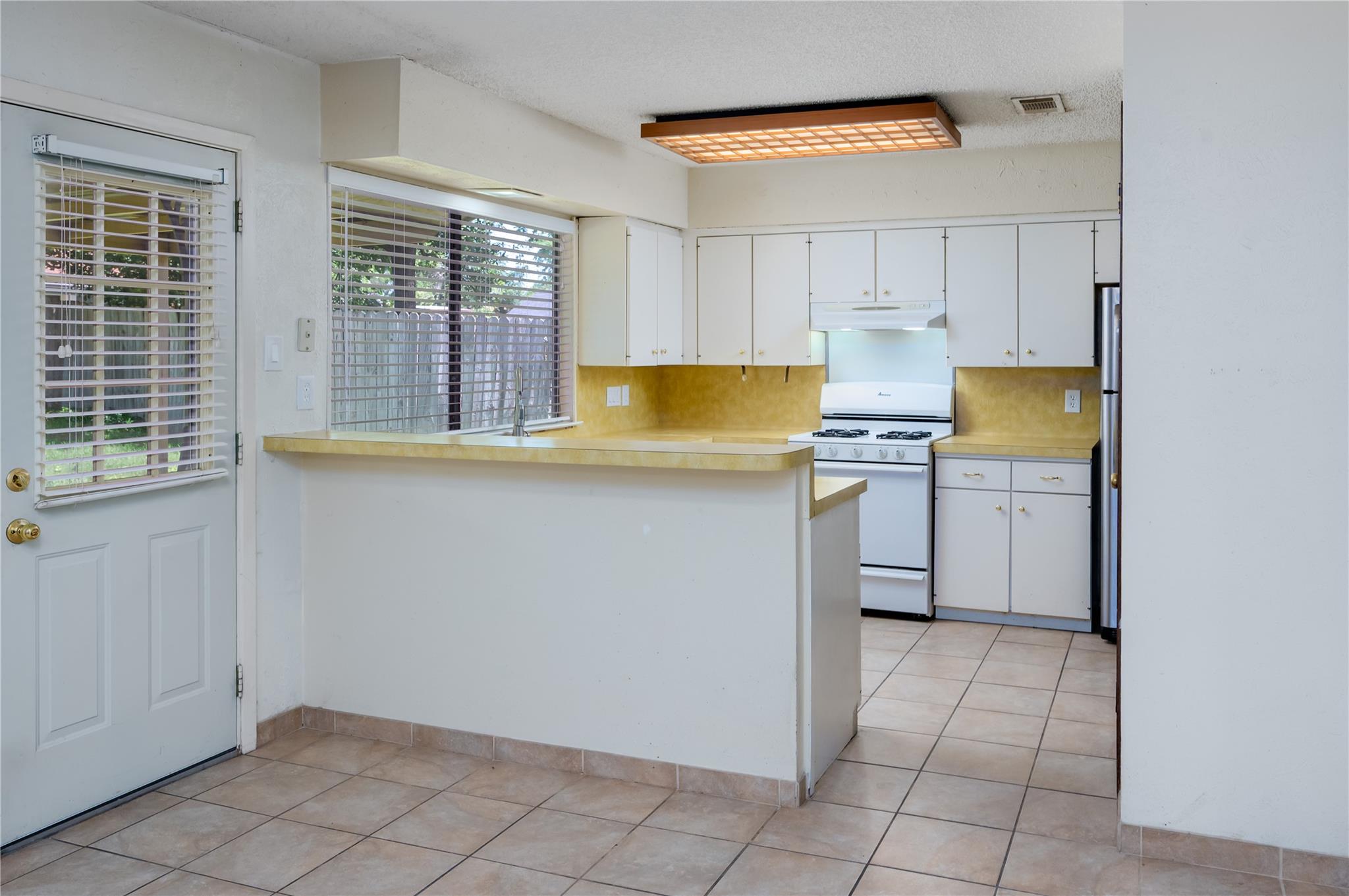 11508 Pyreneese Dr, Austin, TX 78759