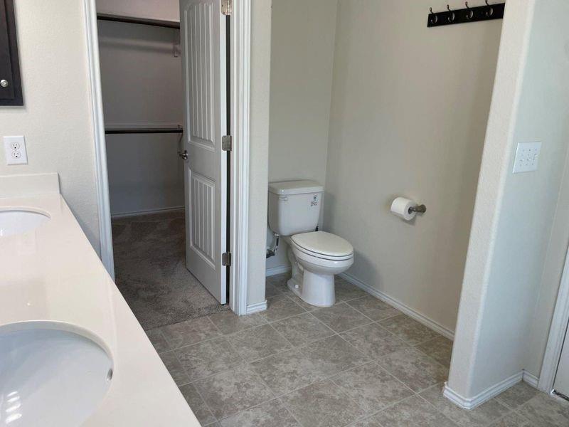 160 Painted Desert Ln, Buda, TX 78610
