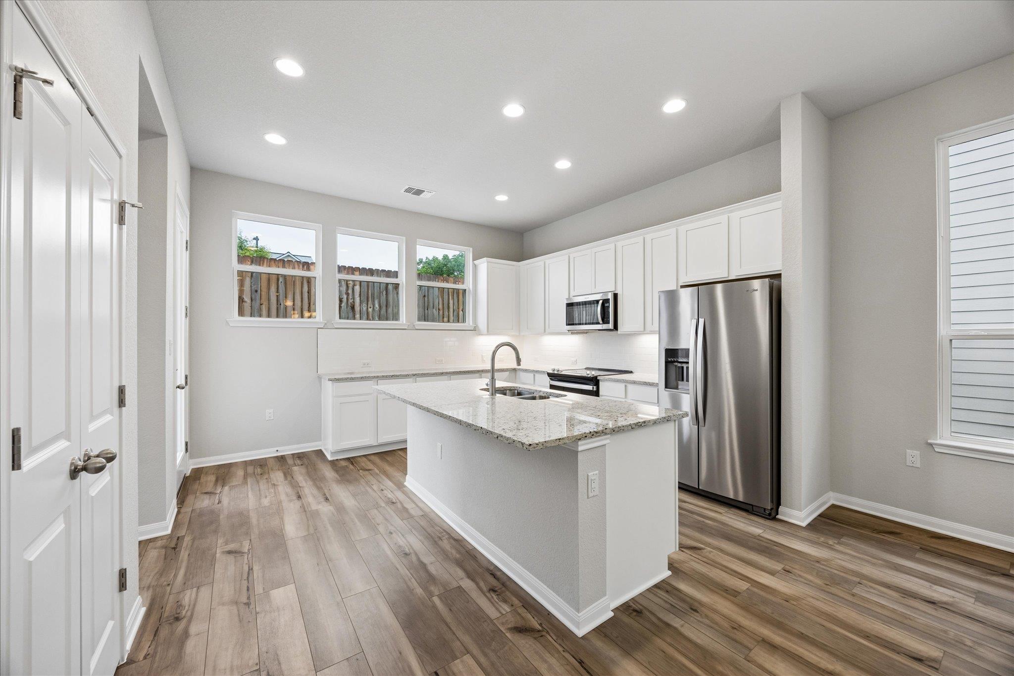 320 Creek Rd # 301, Dripping Springs, TX 78620