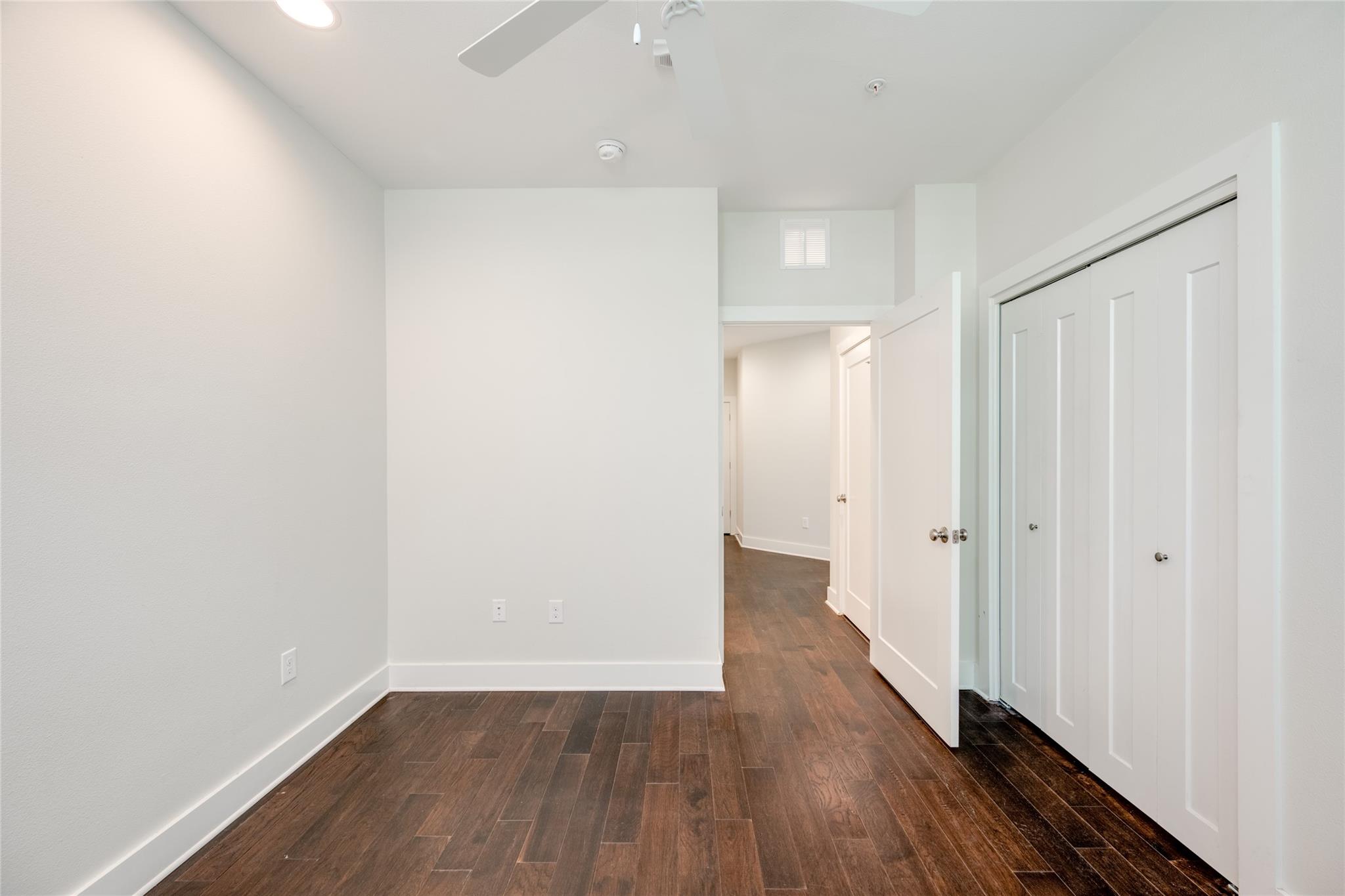 908 Nueces St # 12, Austin, TX 78701