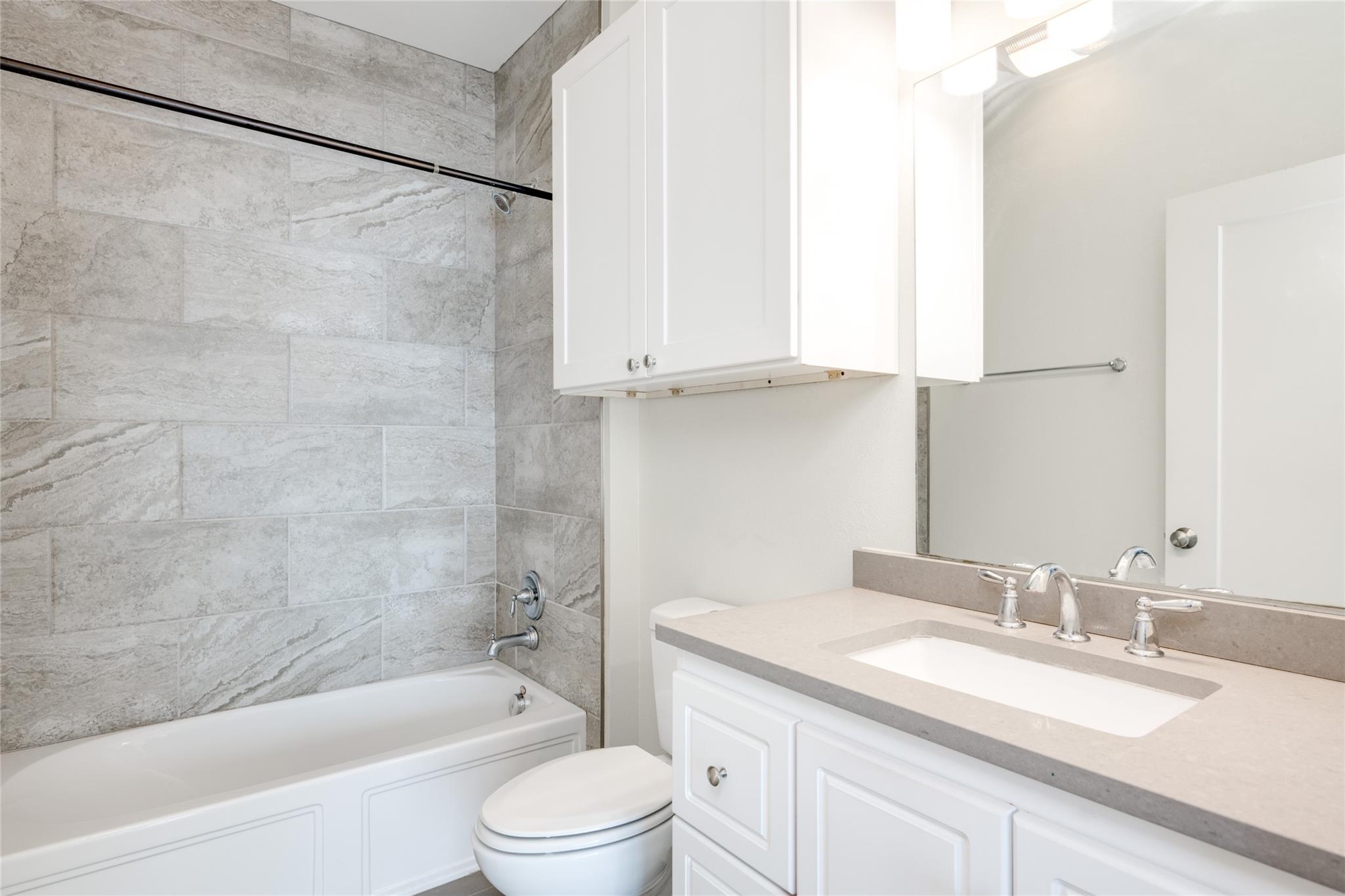 908 Nueces St # 12, Austin, TX 78701