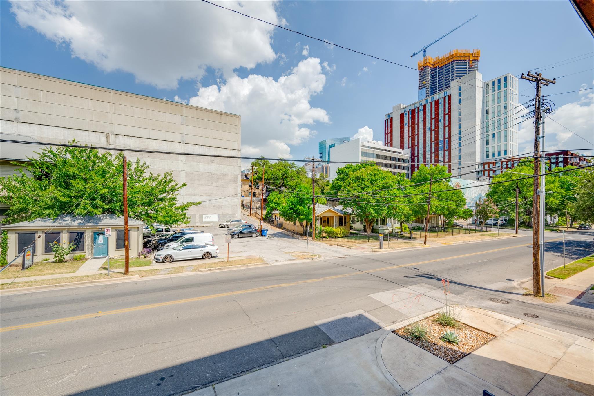 908 Nueces St # 12, Austin, TX 78701