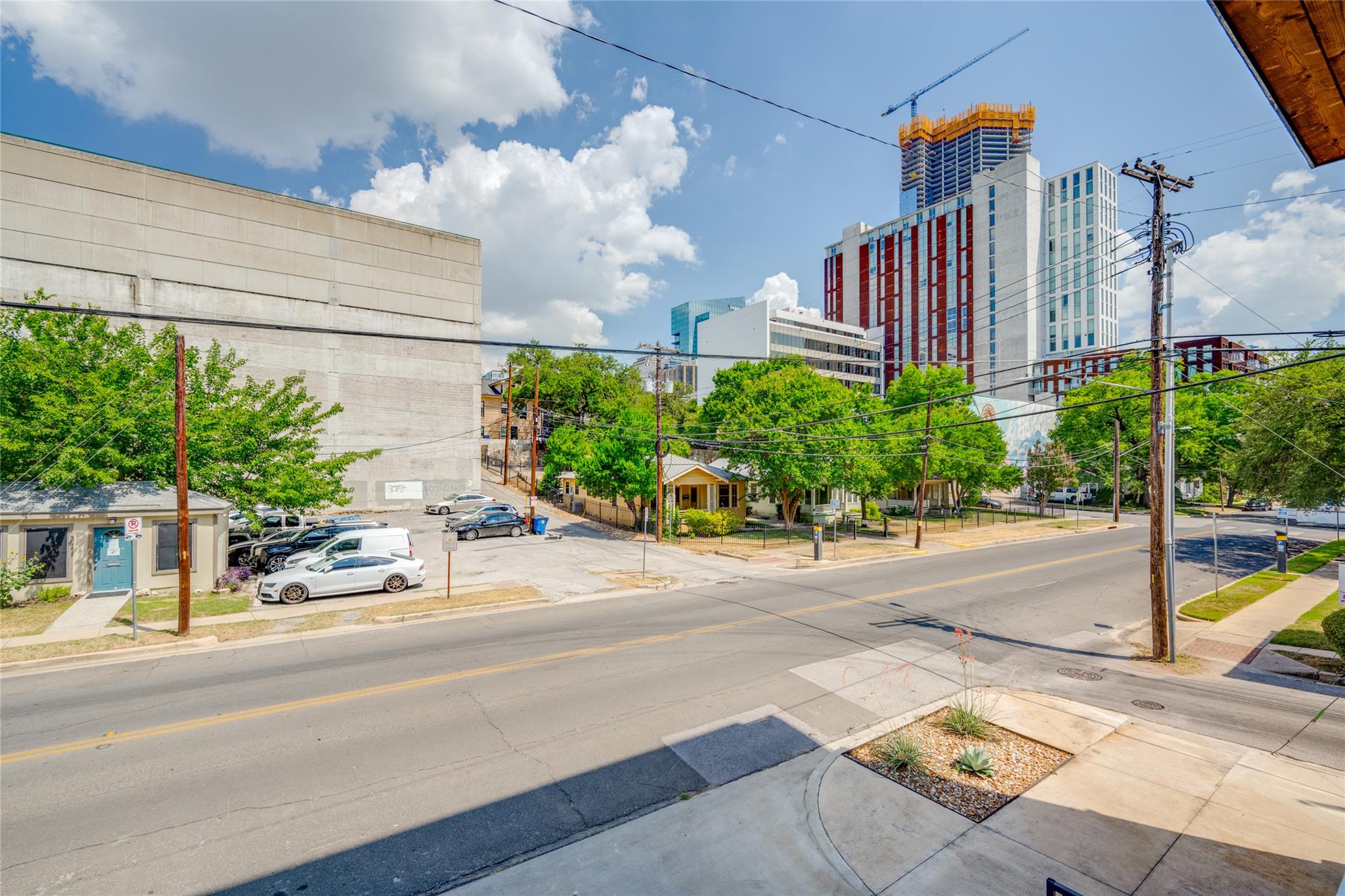 908 Nueces St # 12, Austin, TX 78701