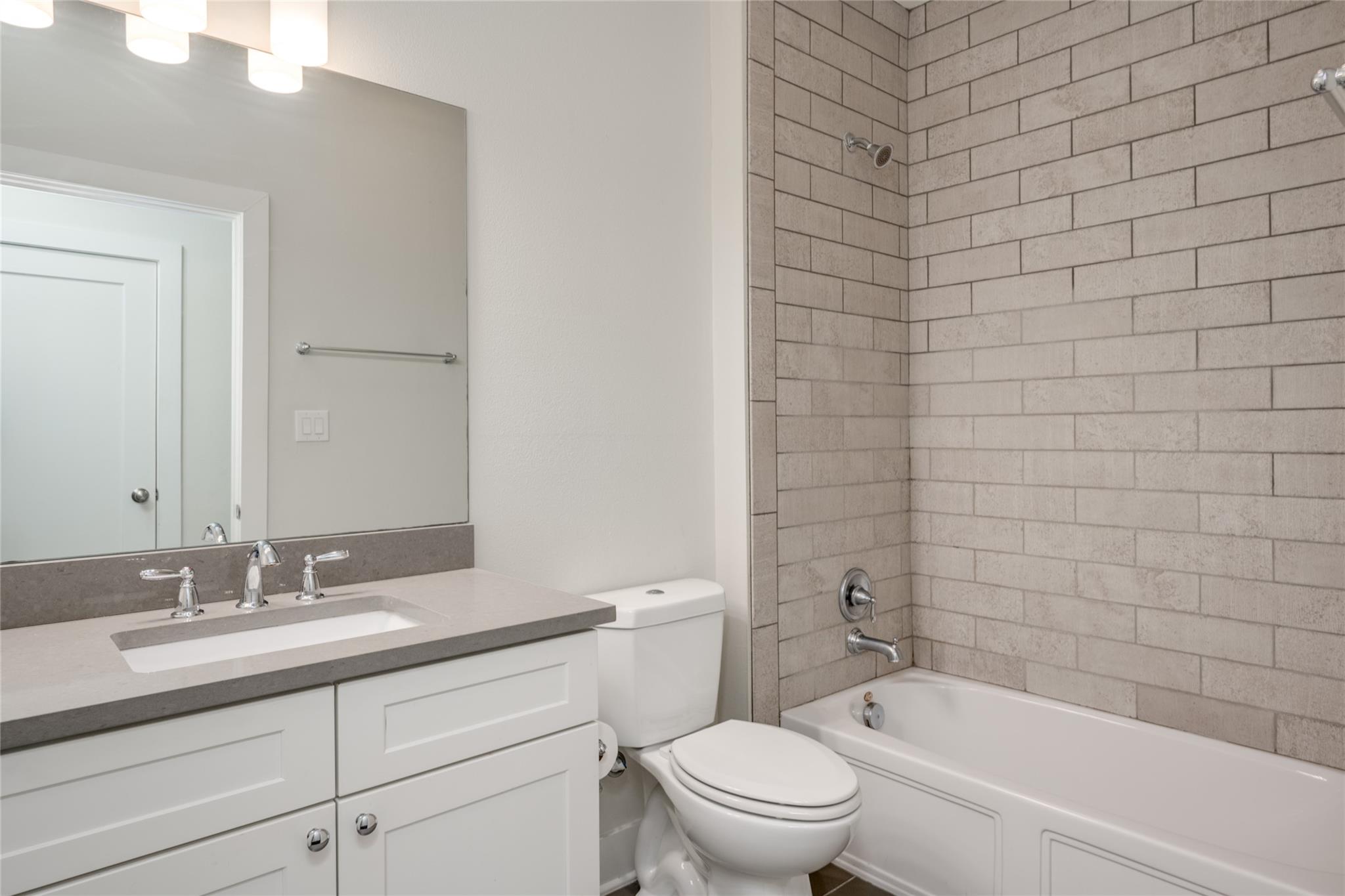 908 Nueces St # 12, Austin, TX 78701