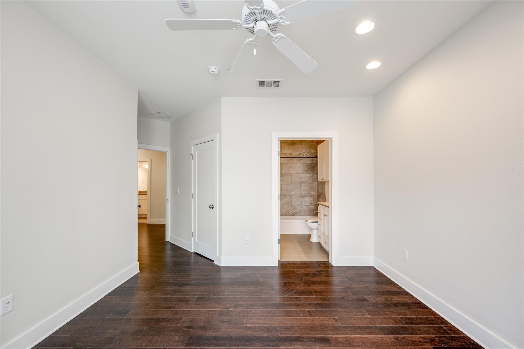 908 Nueces St # 12, Austin, TX 78701