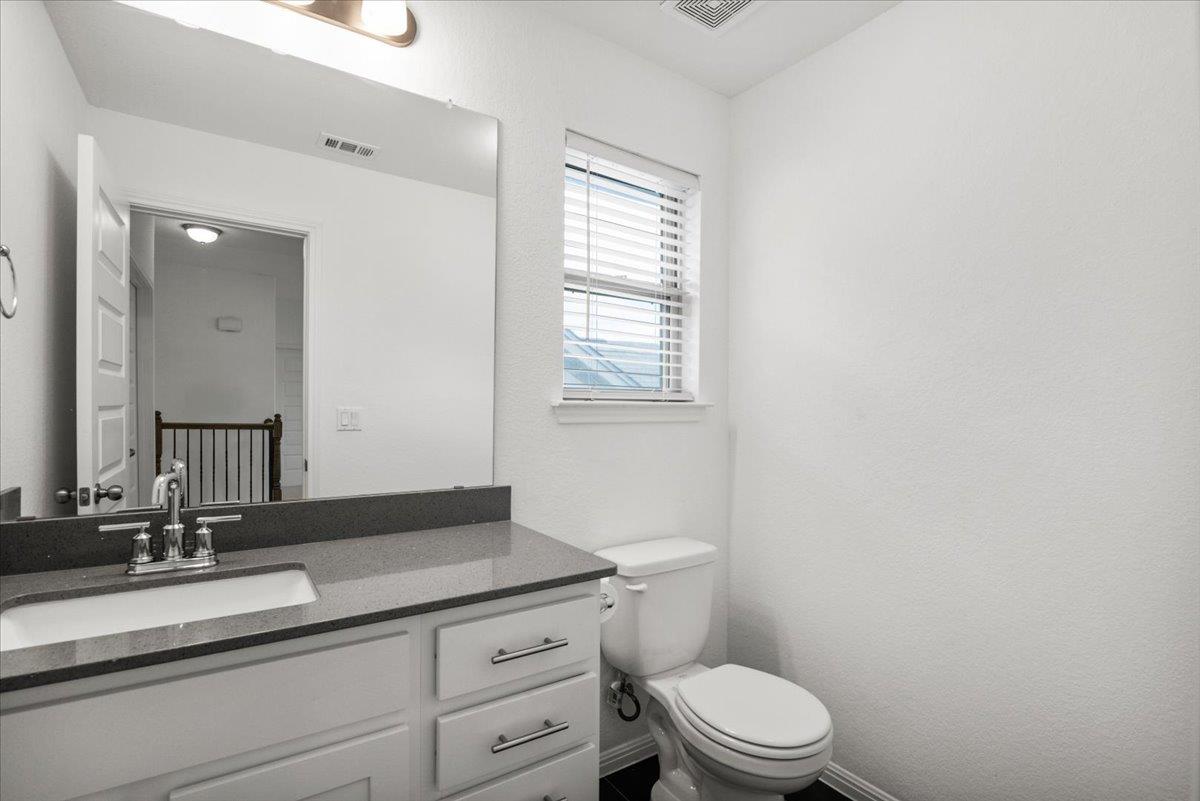 405 Arrowhead Vine St, Leander, TX 78641