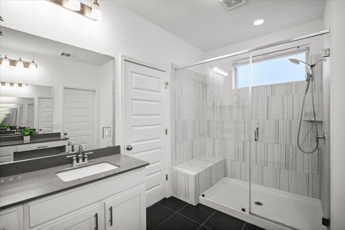 405 Arrowhead Vine St, Leander, TX 78641