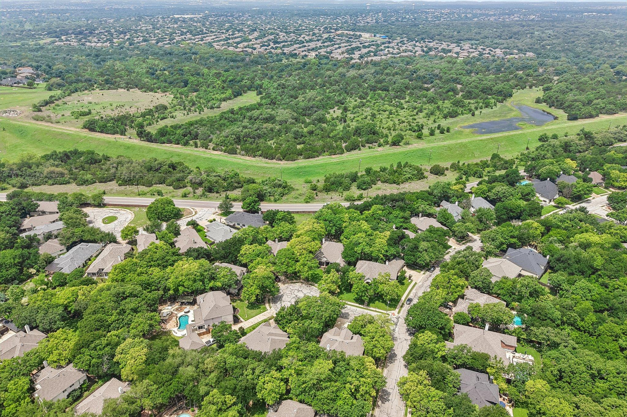 2401 Berwick Cv, Round Rock, TX 78681