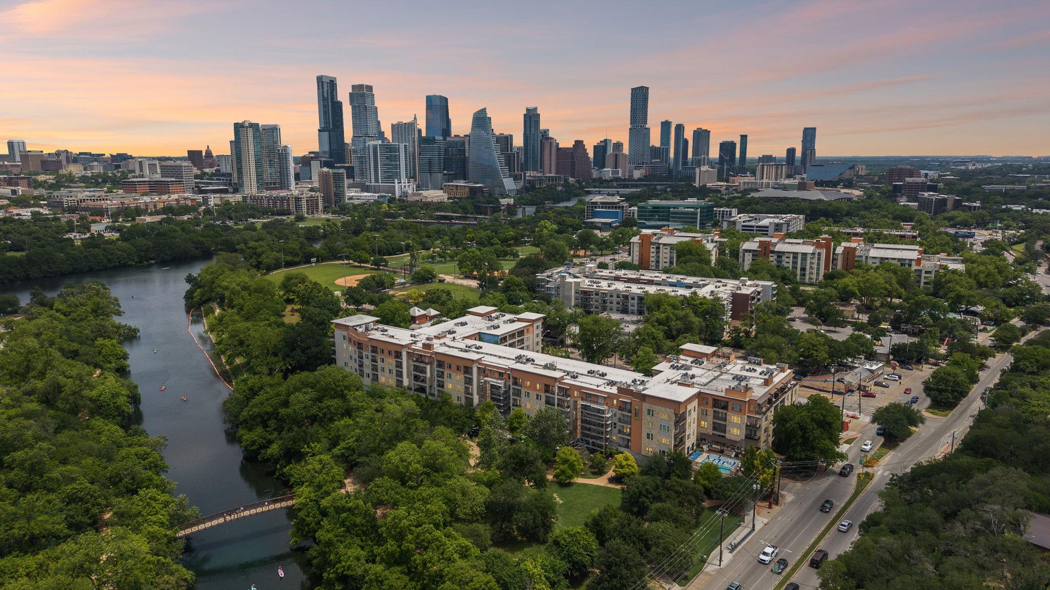 1900 Barton Springs Rd # 5032, Austin, TX 78704