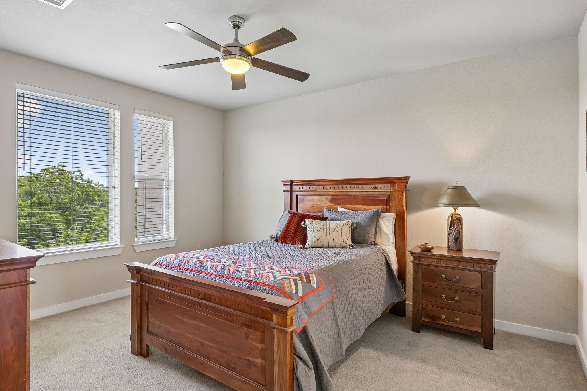 1900 Barton Springs Rd # 5032, Austin, TX 78704