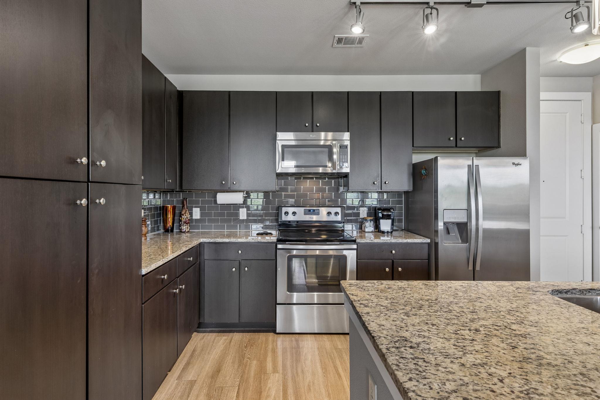 1900 Barton Springs Rd # 5032, Austin, TX 78704