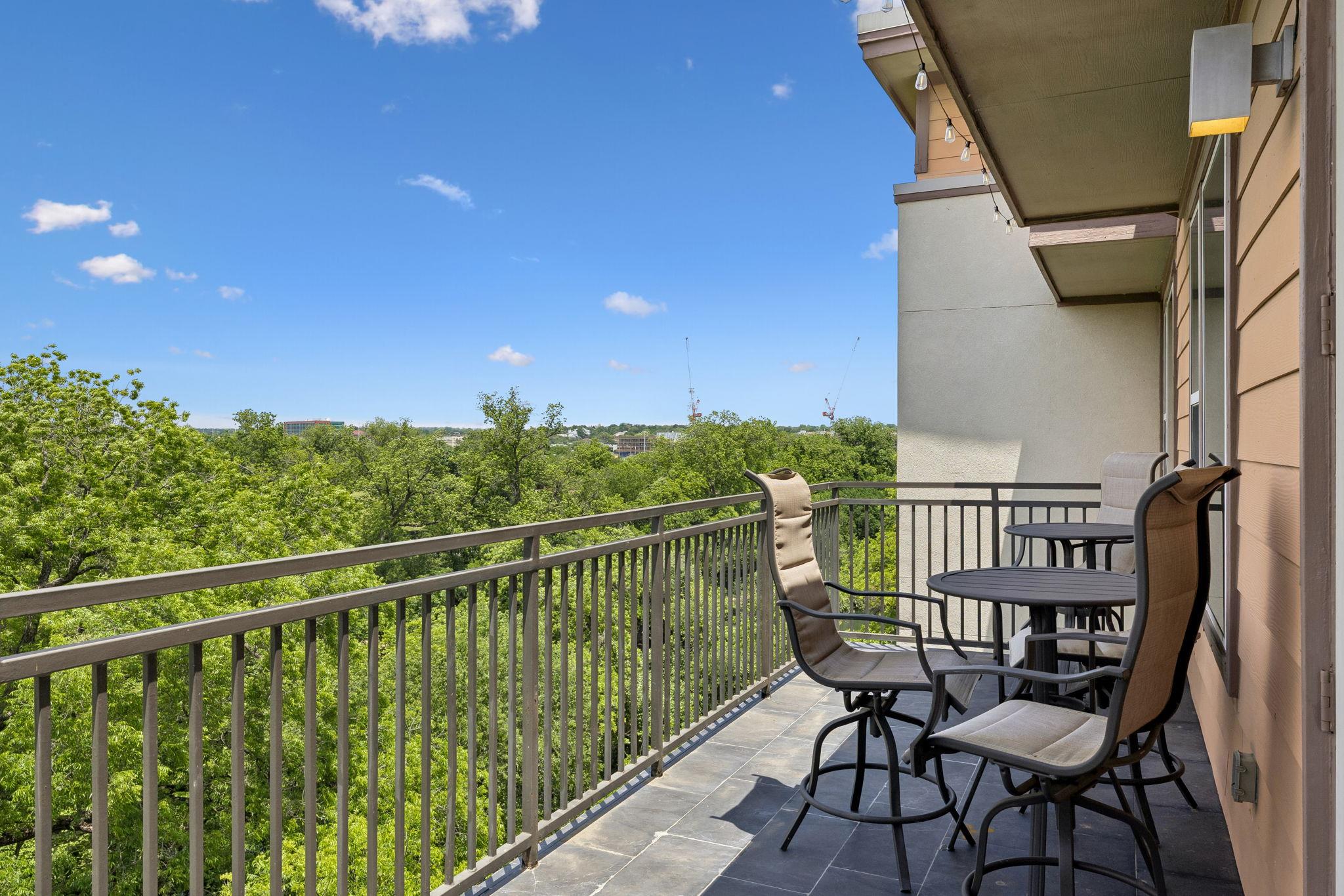 1900 Barton Springs Rd # 5032, Austin, TX 78704