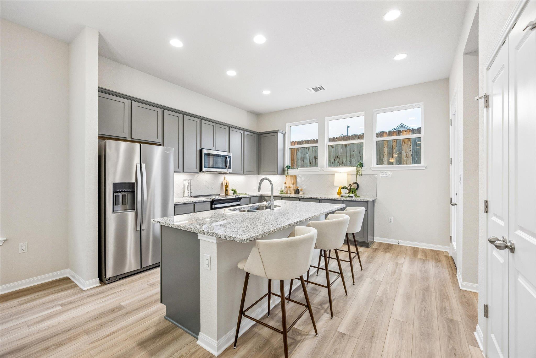 320 Creek Rd # 304, Dripping Springs, TX 78620