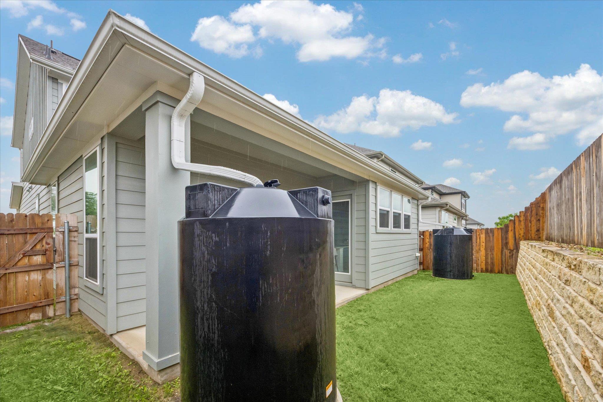 320 Creek Rd # 304, Dripping Springs, TX 78620