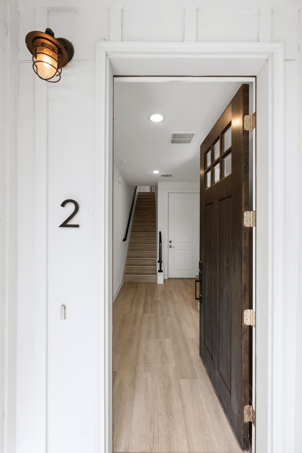 2624 Metcalfe Rd # 2, Austin, TX 78741