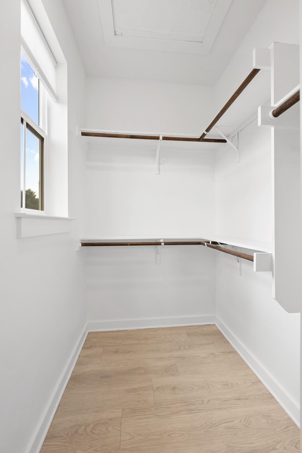 2624 Metcalfe Rd # 2, Austin, TX 78741