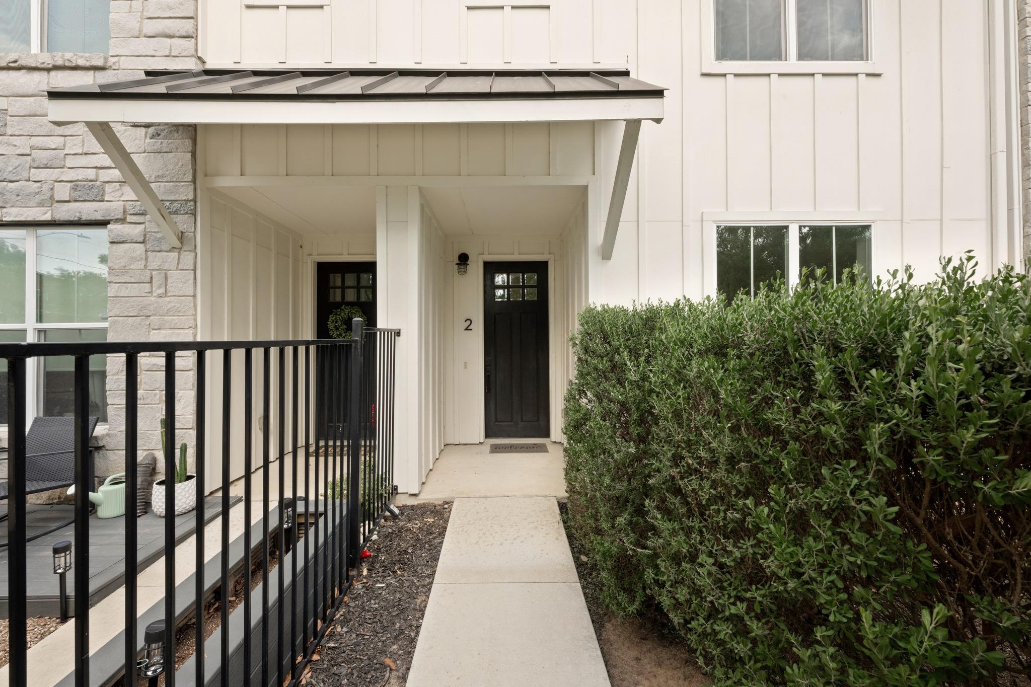 2624 Metcalfe Rd # 2, Austin, TX 78741