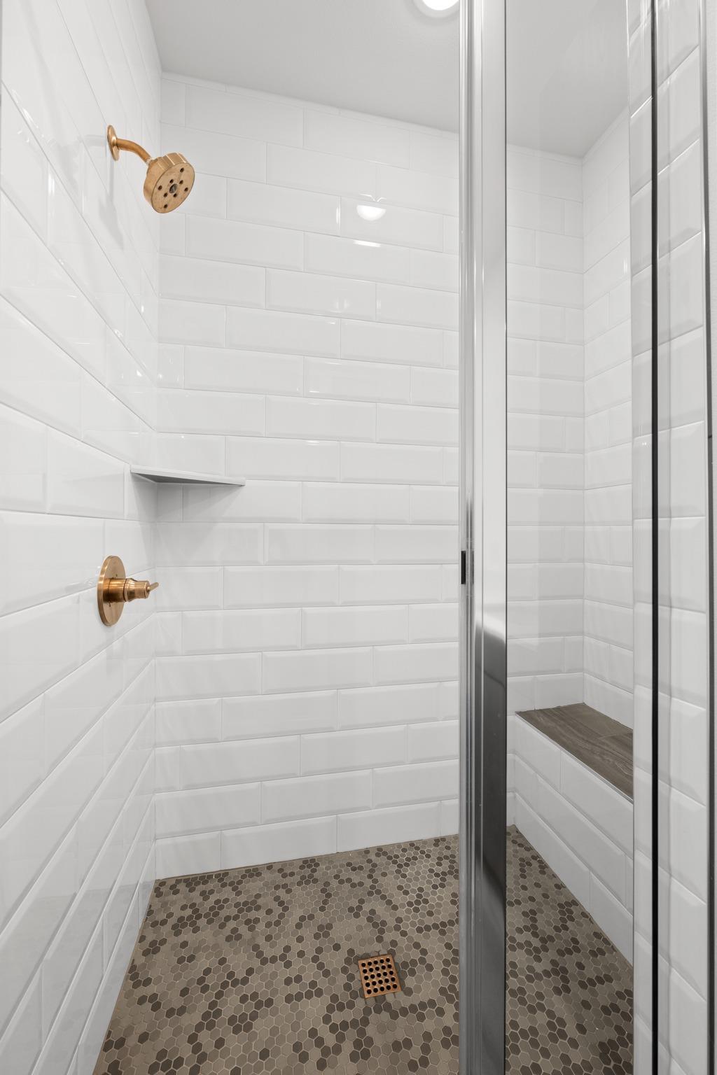 2624 Metcalfe Rd # 2, Austin, TX 78741